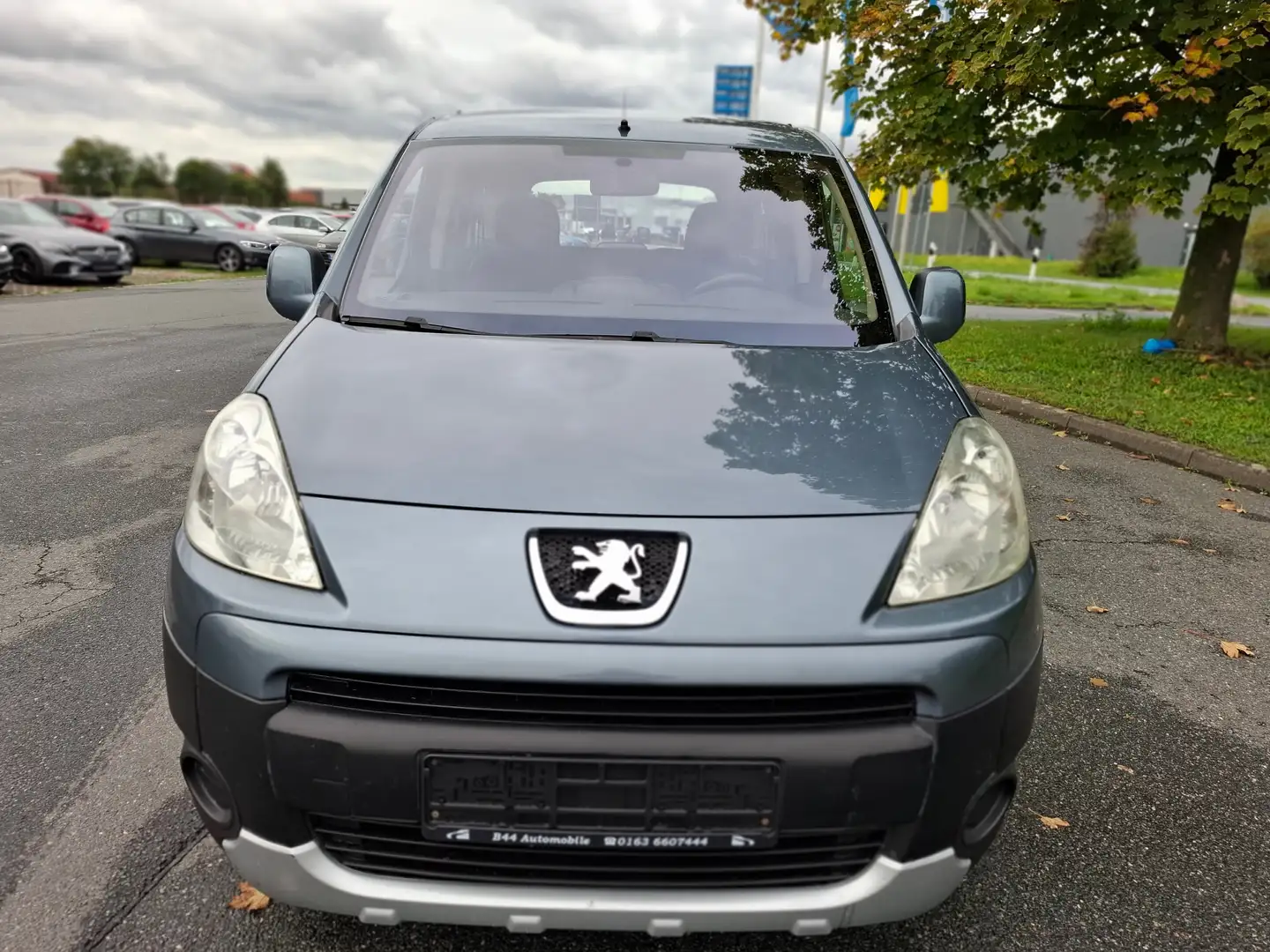 Peugeot Partner Tendance*Neue TÜV*Org.KM*Allwetterreifen* Grau - 2
