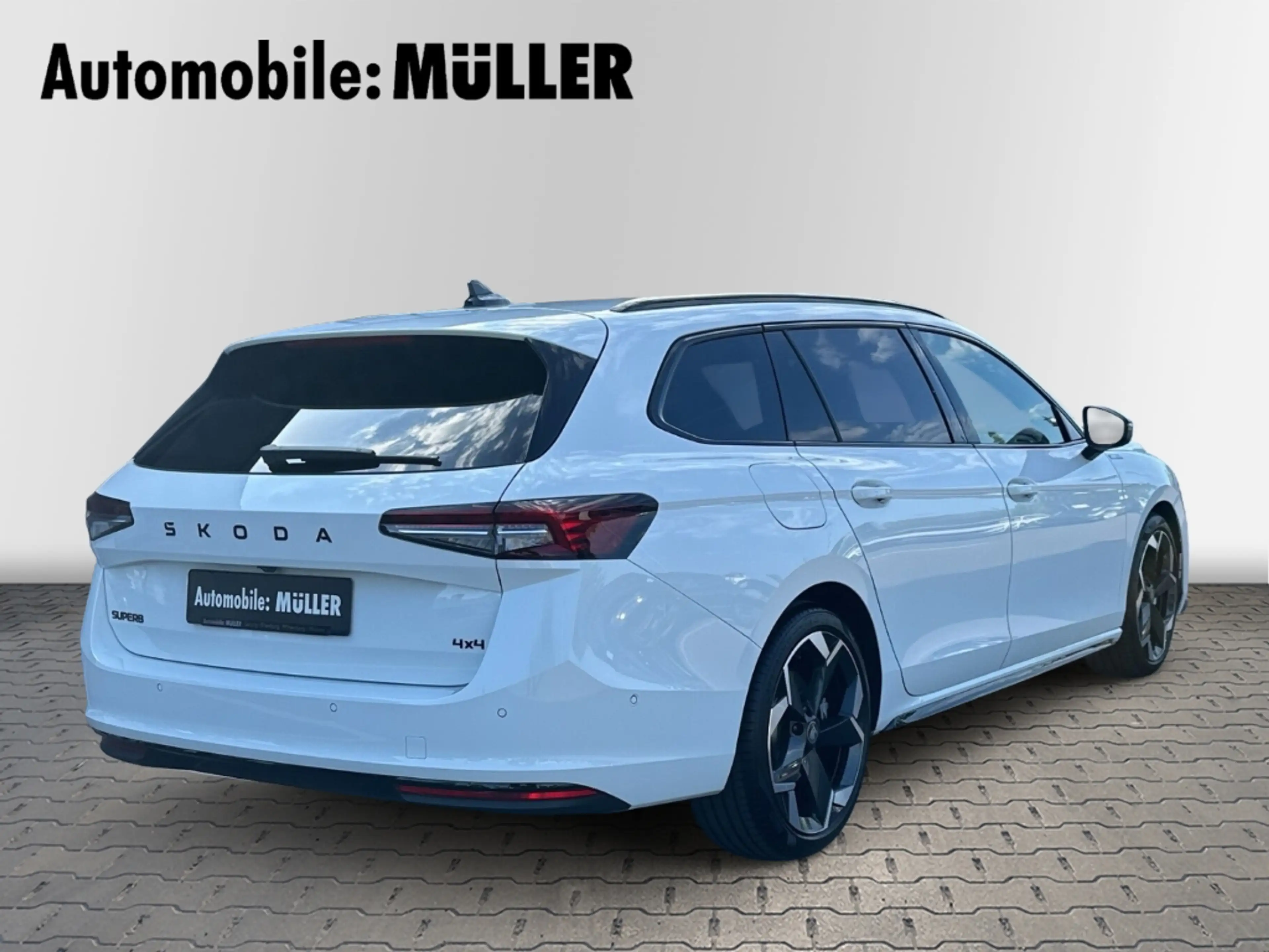 Skoda Superb Combi Sportline 2,0 TSI 195 kW 7-Gang-DSG 4x4*Stan — photo 8