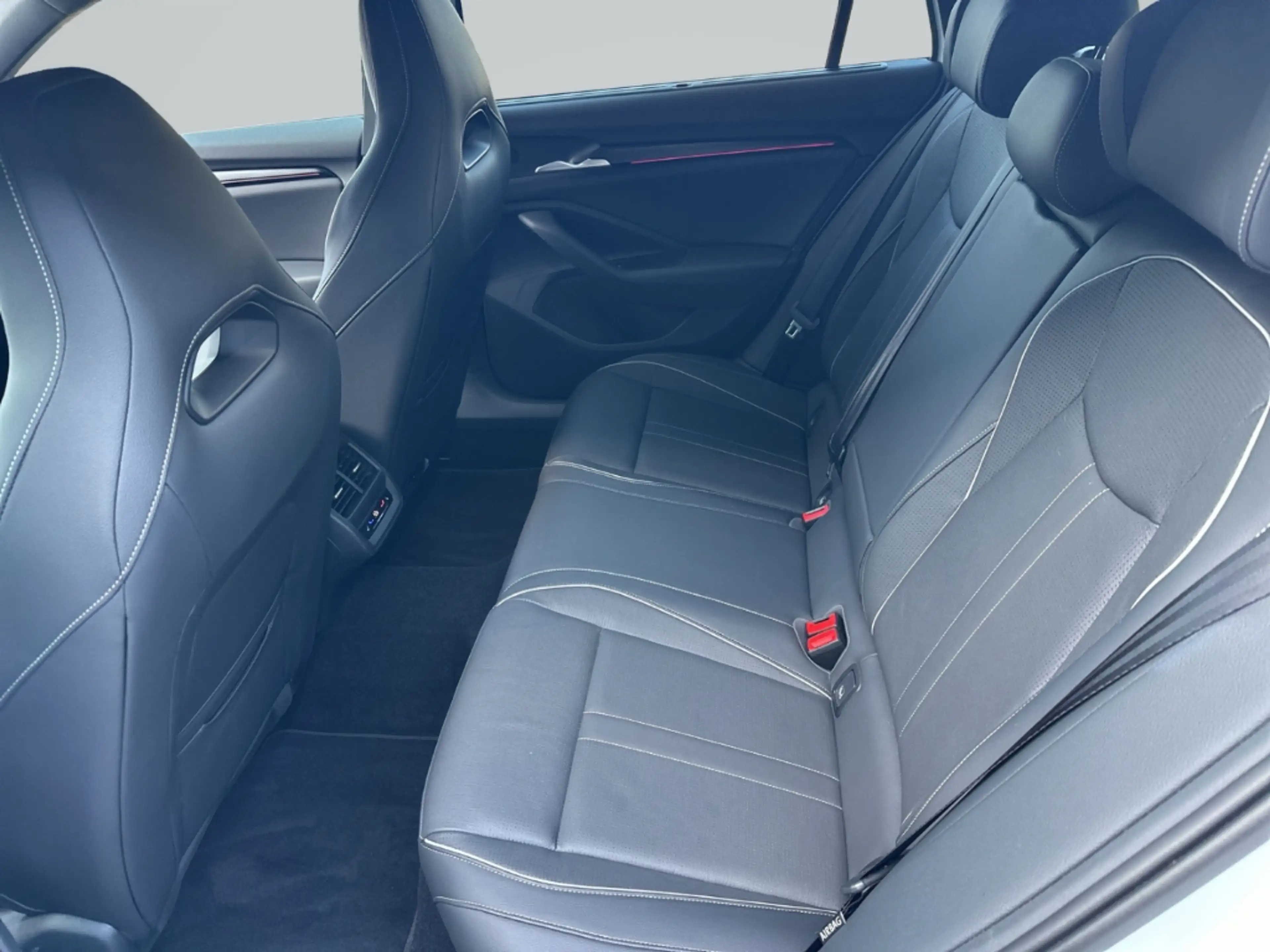 Skoda Superb Combi Sportline 2,0 TSI 195 kW 7-Gang-DSG 4x4*Stan — photo 12
