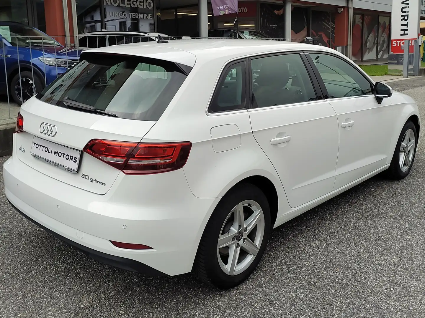 Audi A3 A3 Sportback 30 1.5 g-tron Business 131cv s-tronic Bianco - 2