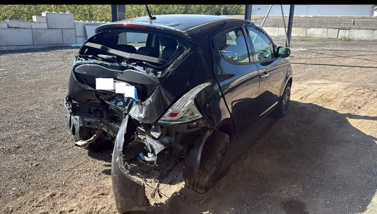 Lancia Ypsilon 2023