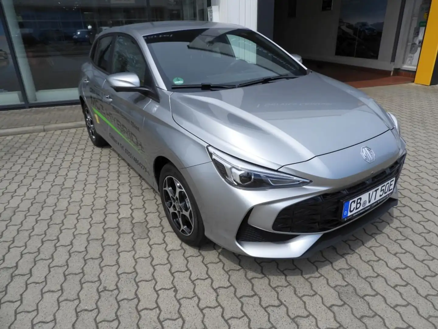 MG MG3 Hybrid Standard ab 19.990,- €; Fin. 0,99 % eff. Weiß - 1