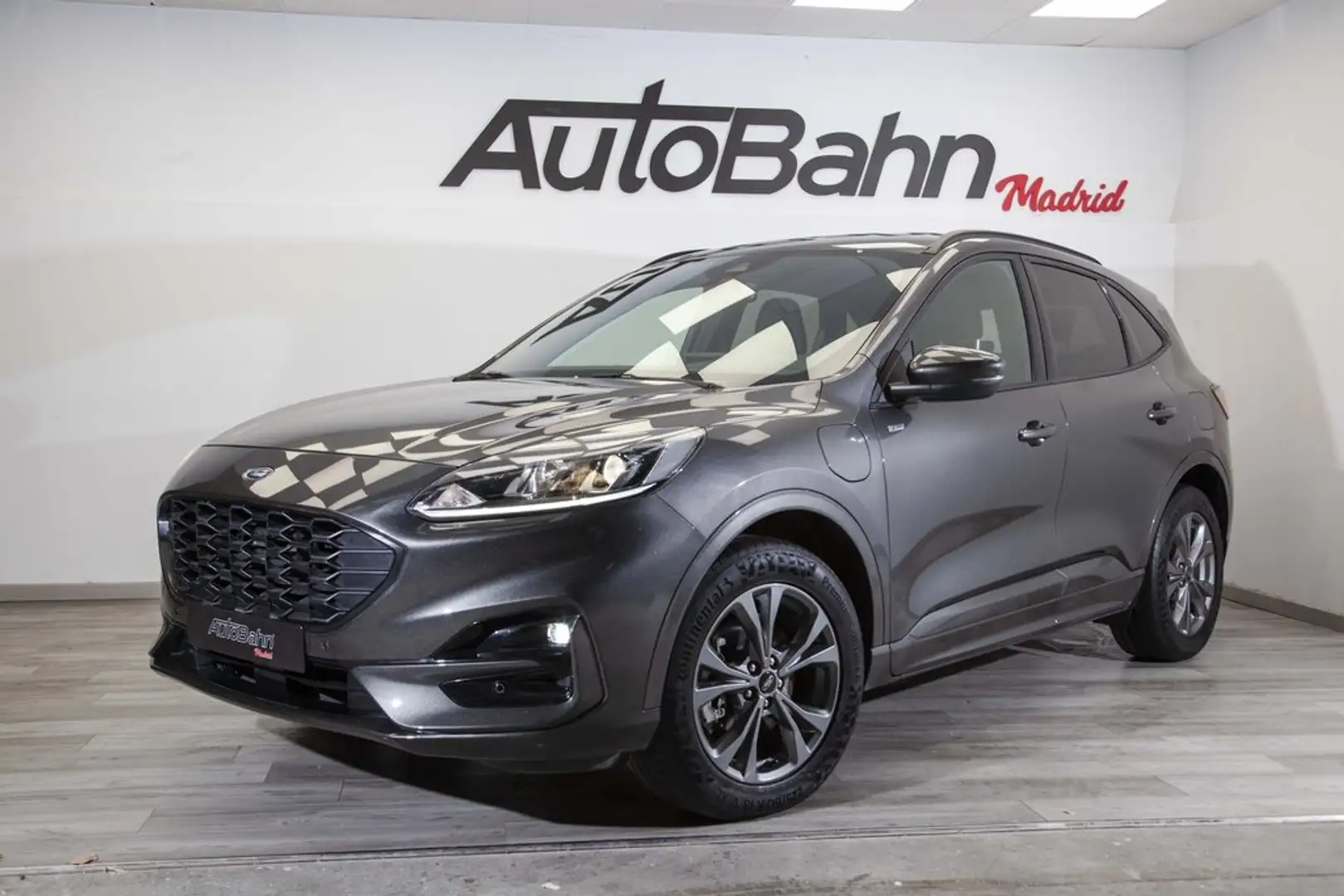 Ford Kuga 2.5 Duratec PHEV ST-Line 4x2 Gris - 2