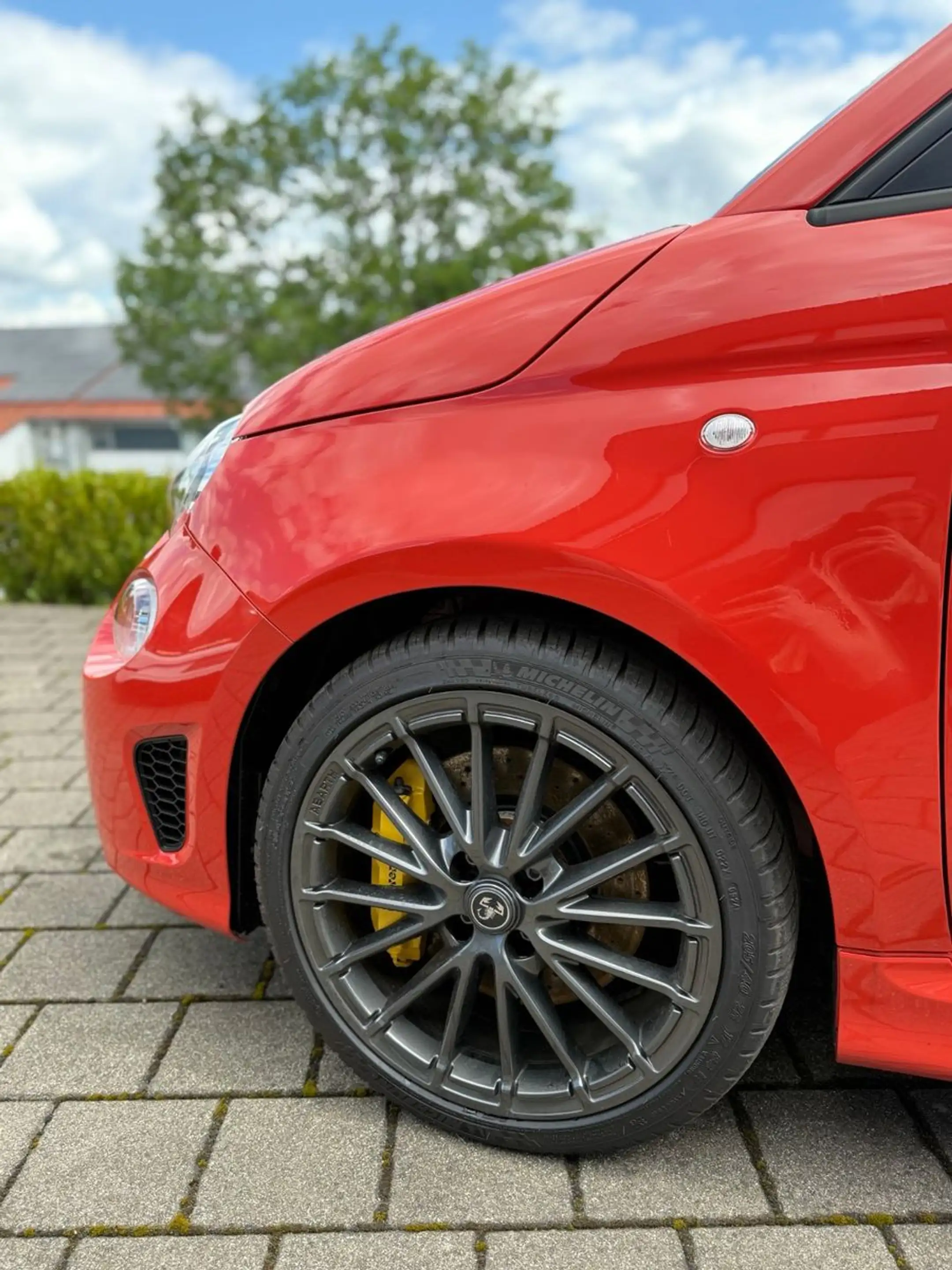 Abarth 500 695 1.4 T-Jet *BEATS AUDIO*ALCANTARA*PDC* — photo 8