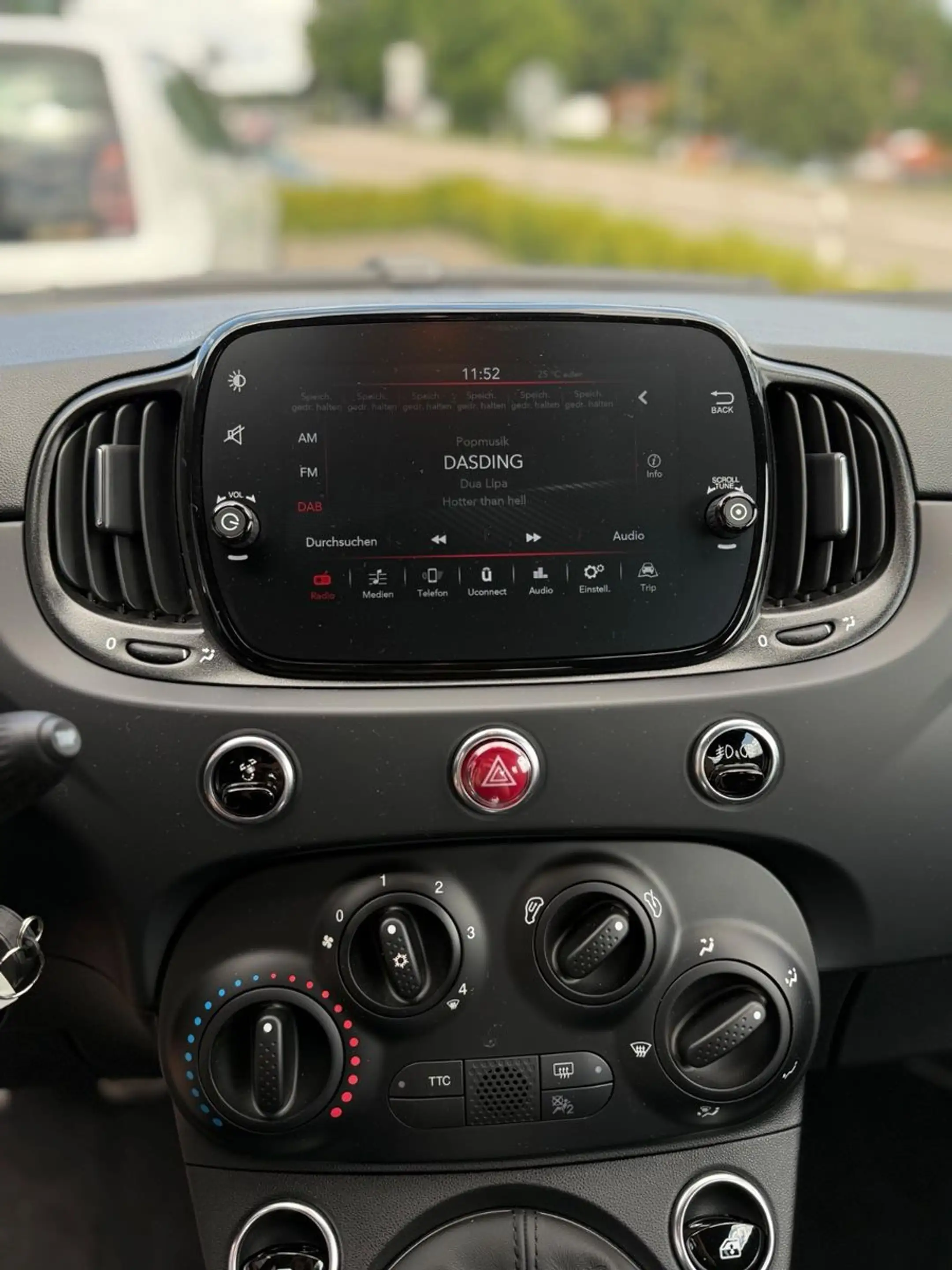 Abarth 500 695 1.4 T-Jet *BEATS AUDIO*ALCANTARA*PDC* — photo 14