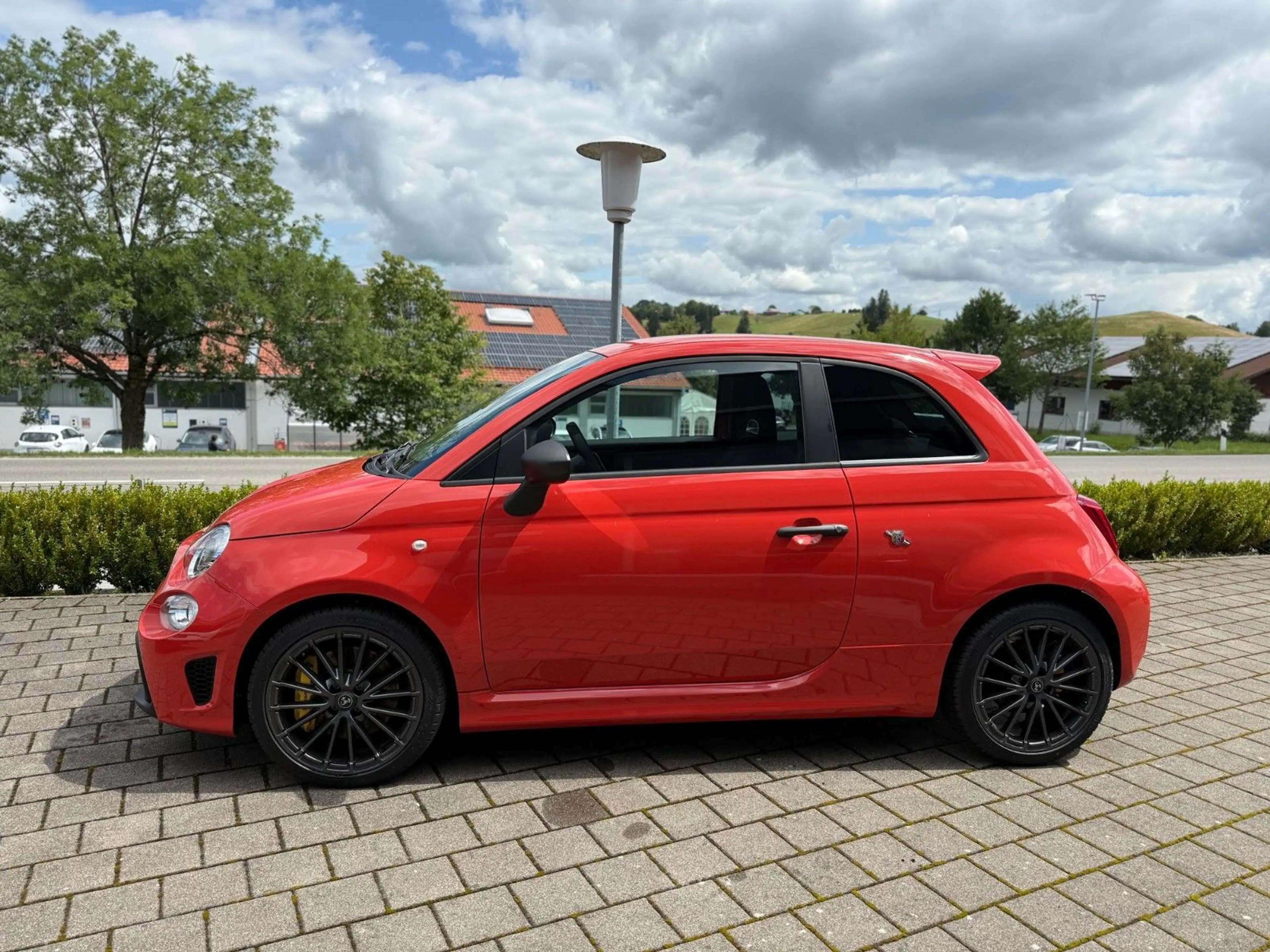 Abarth 500 695 1.4 T-Jet *BEATS AUDIO*ALCANTARA*PDC* — photo 3
