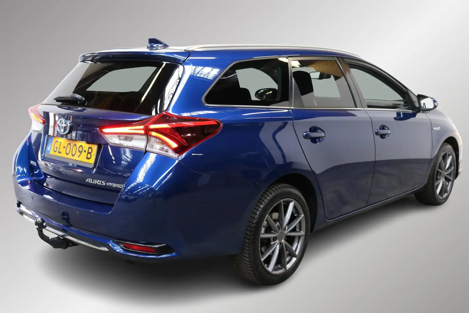Toyota Auris Touring Sports 1.8 Hybrid Executive, Trekhaak, Sto Blu/Azzurro - 2