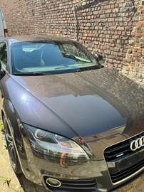 TT Roadster 2.0 TDi Quattro DPF