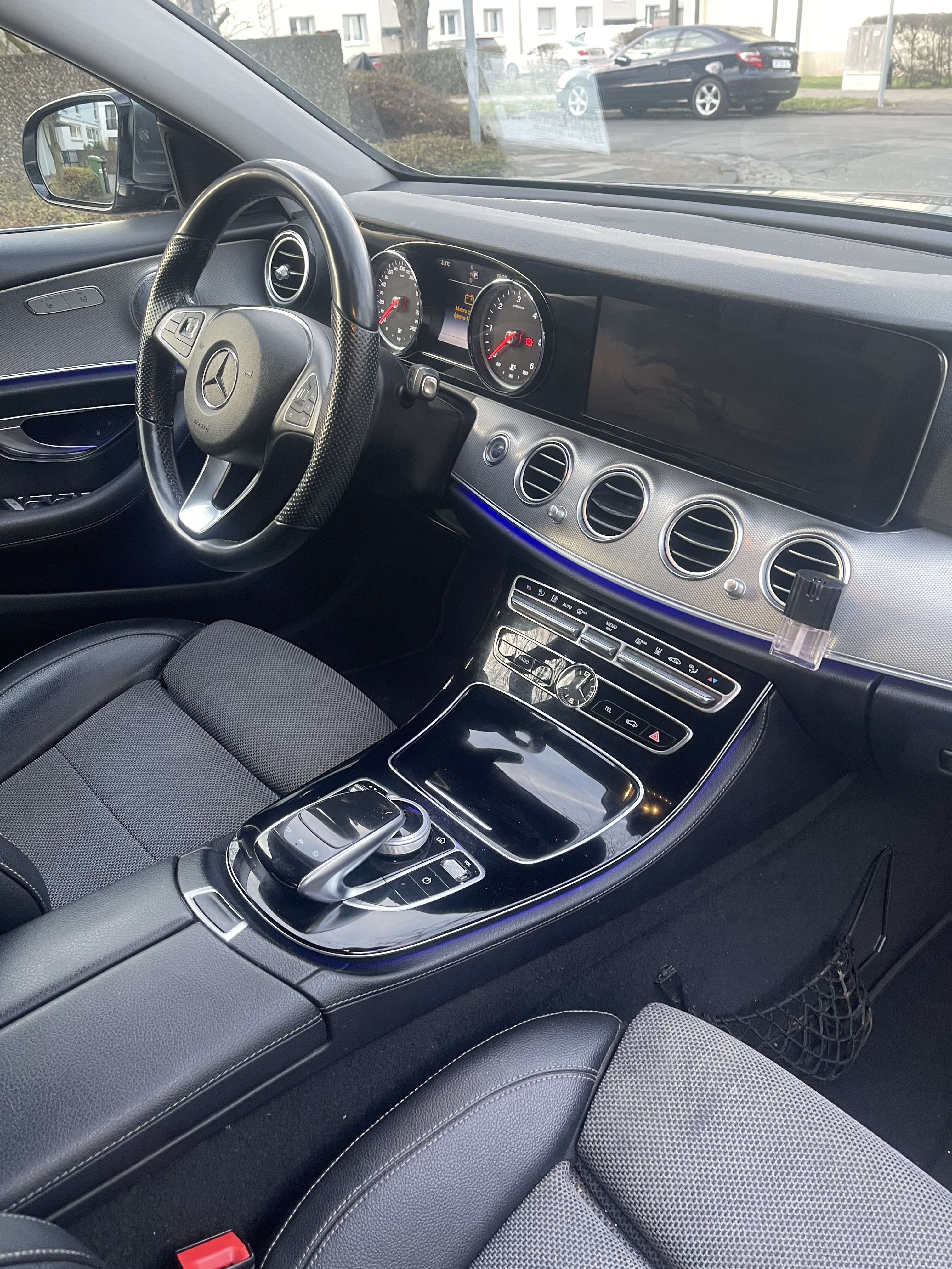 Second hand Mercedes Benz E-Class 