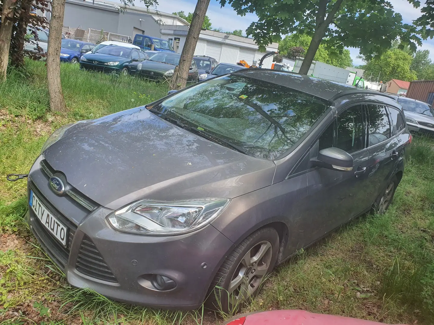 Ford Focus Turnier 1.0 EcoBoost Champions /Motorschaden Szary - 1