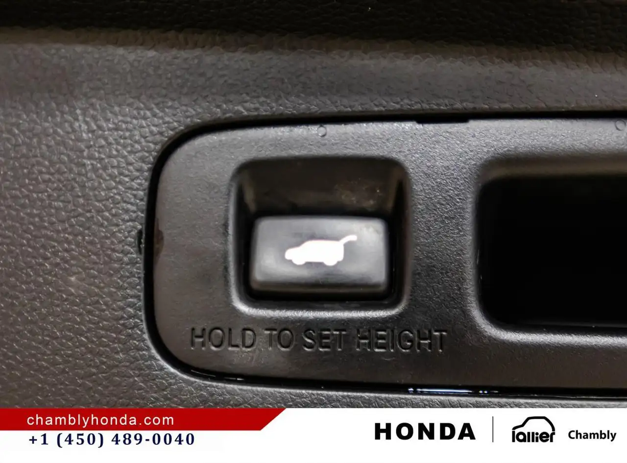 Honda CR-V photo Honda CR-V