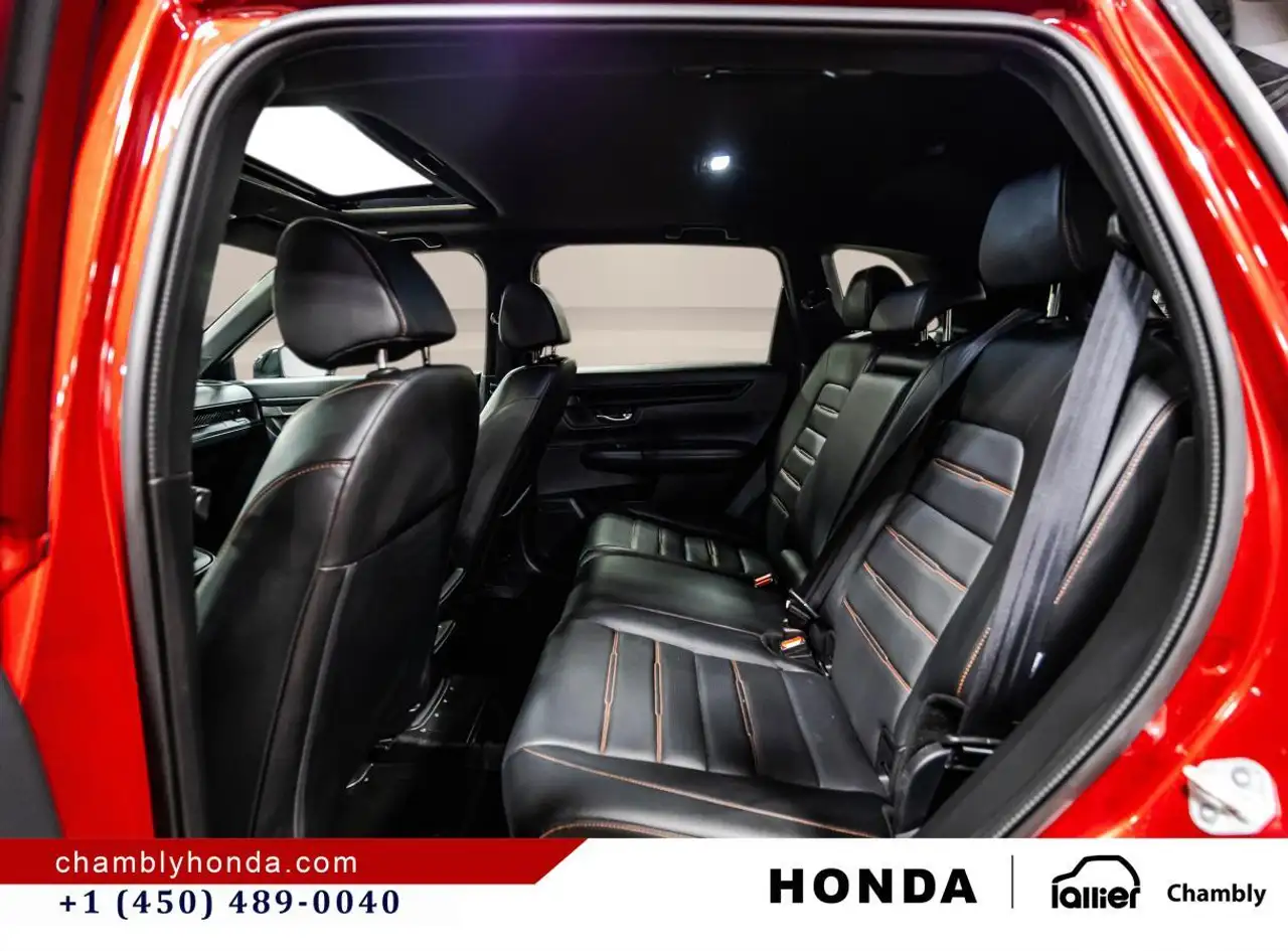 Honda CR-V photo Honda CR-V