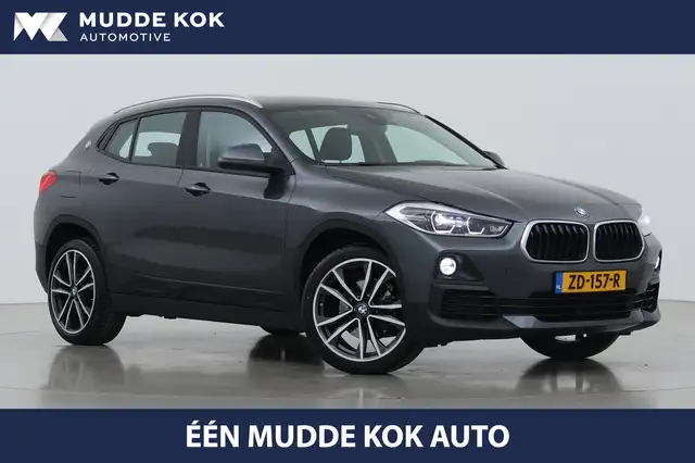 BMW X2 sDrive18i Executive | Automaat | Trekhaak | 19 Inc