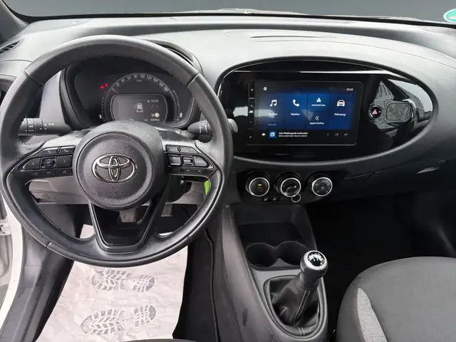 Toyota Aygo view 11