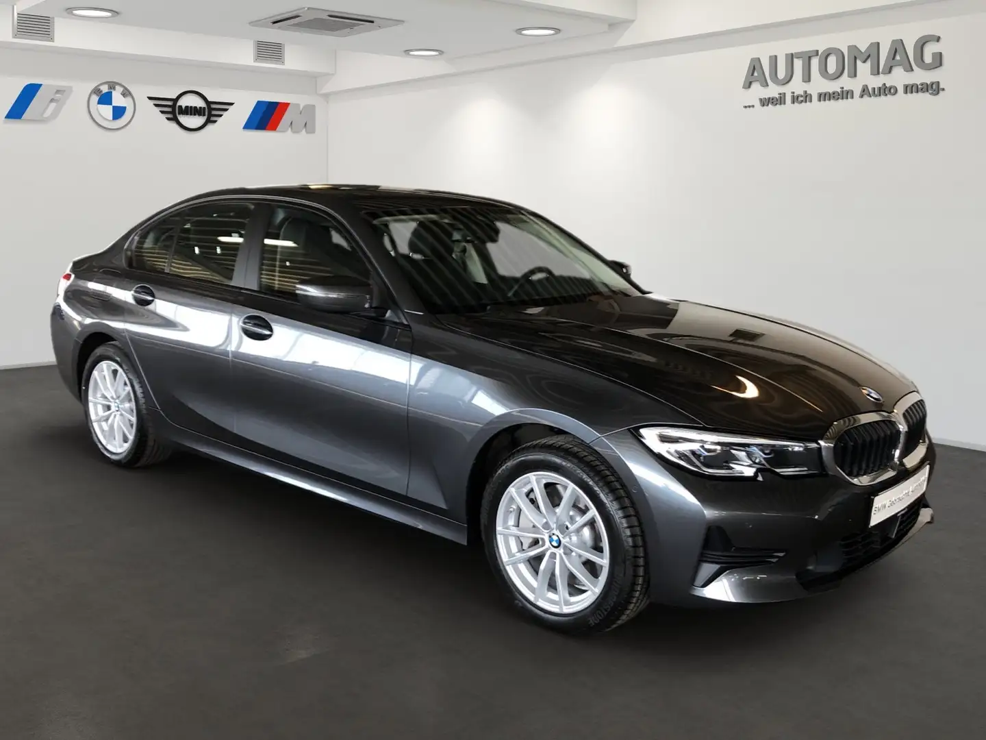 BMW 330 e Limousine Advantage Head-Up HiFi DAB GSD Grau - 2