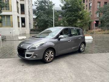 2.0 dCi EURO5 AUTOMATIQUE AIRCO FULL OPTION