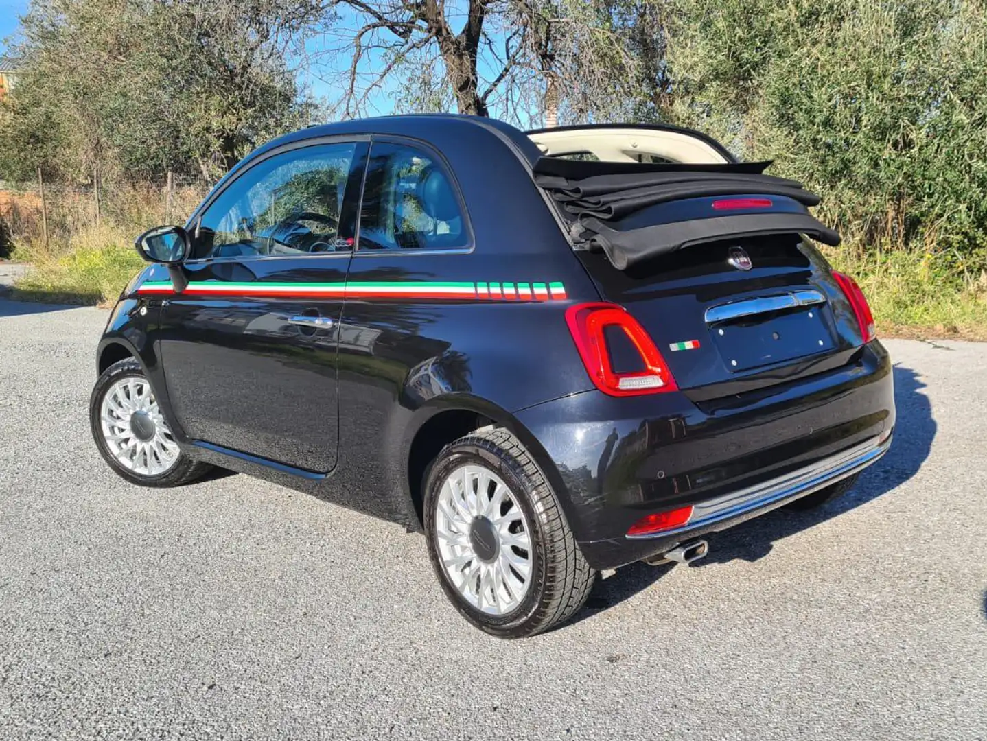 Fiat 500C 1.3 mjt Lounge 95CV Pari al nuovo UNI PROPRIETARIO Nero - 2