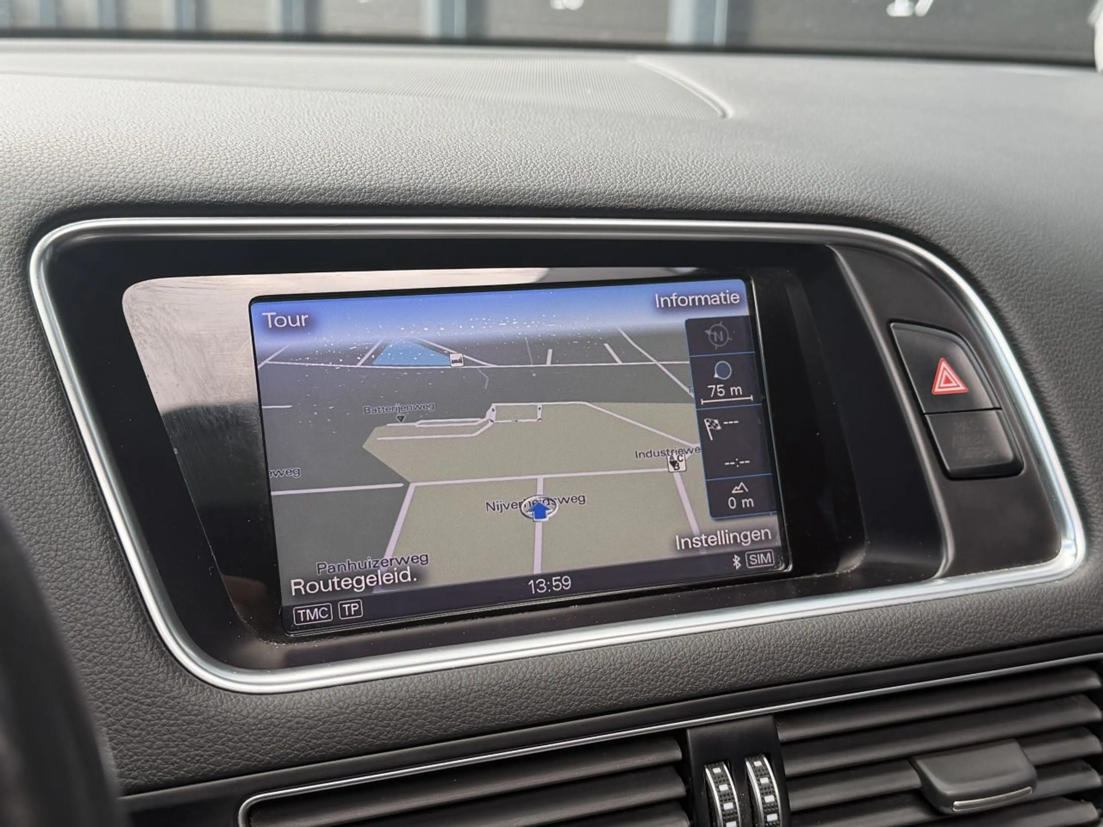 Audi SQ5 3.0 TDI Quattro Pano B&O — photo 12