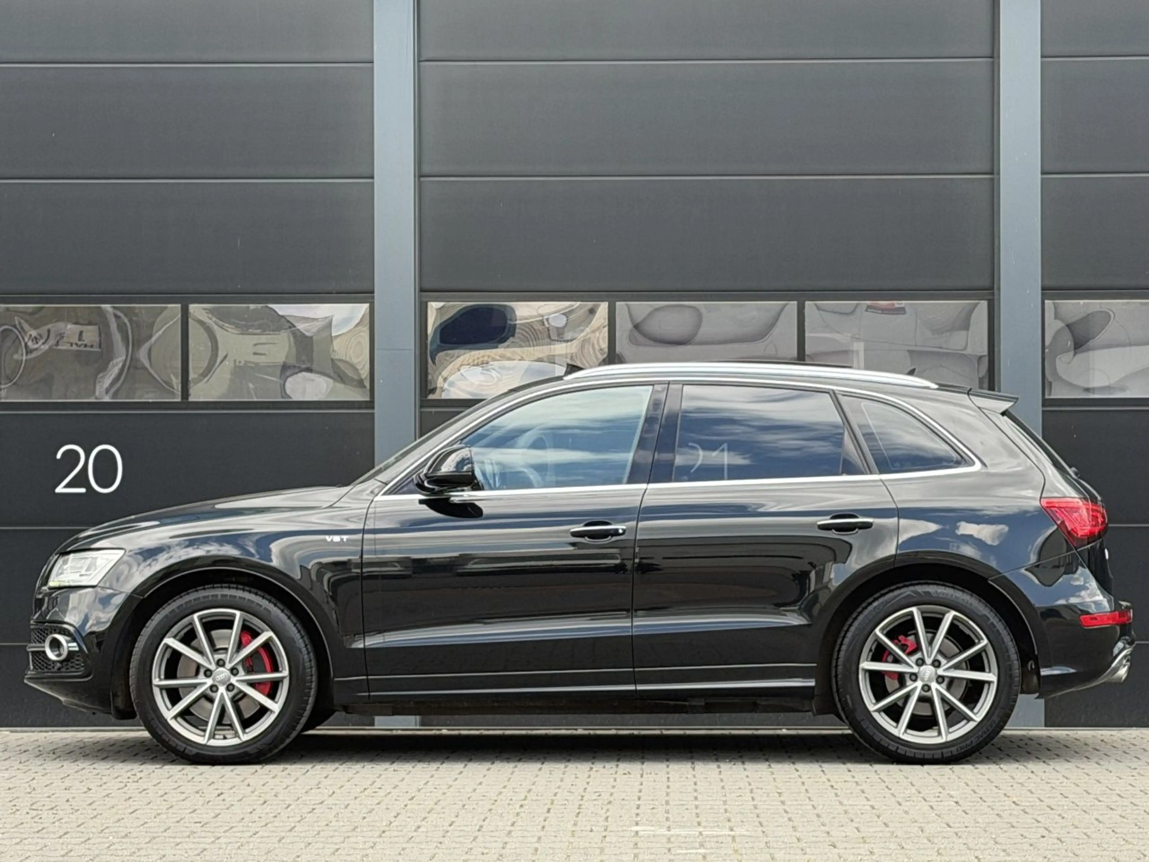 Audi SQ5 3.0 TDI Quattro Pano B&O — photo 6