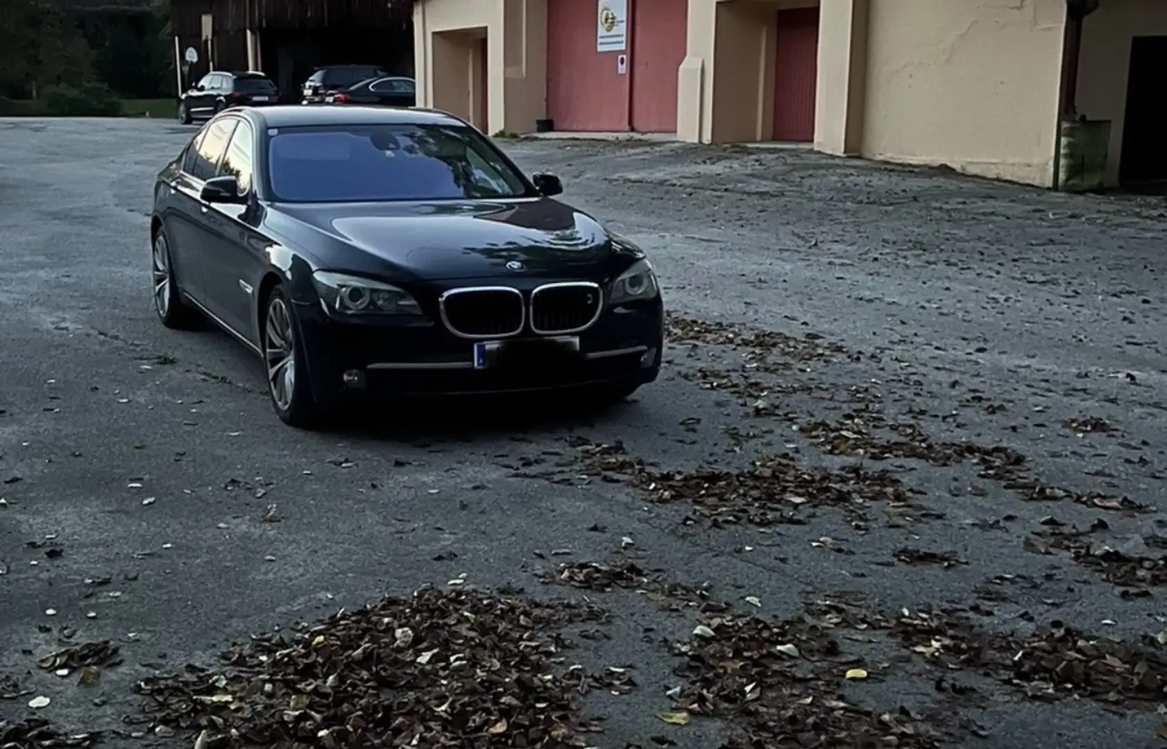 BMW 750 750i xDrive Österreich-Paket Aut. - 1