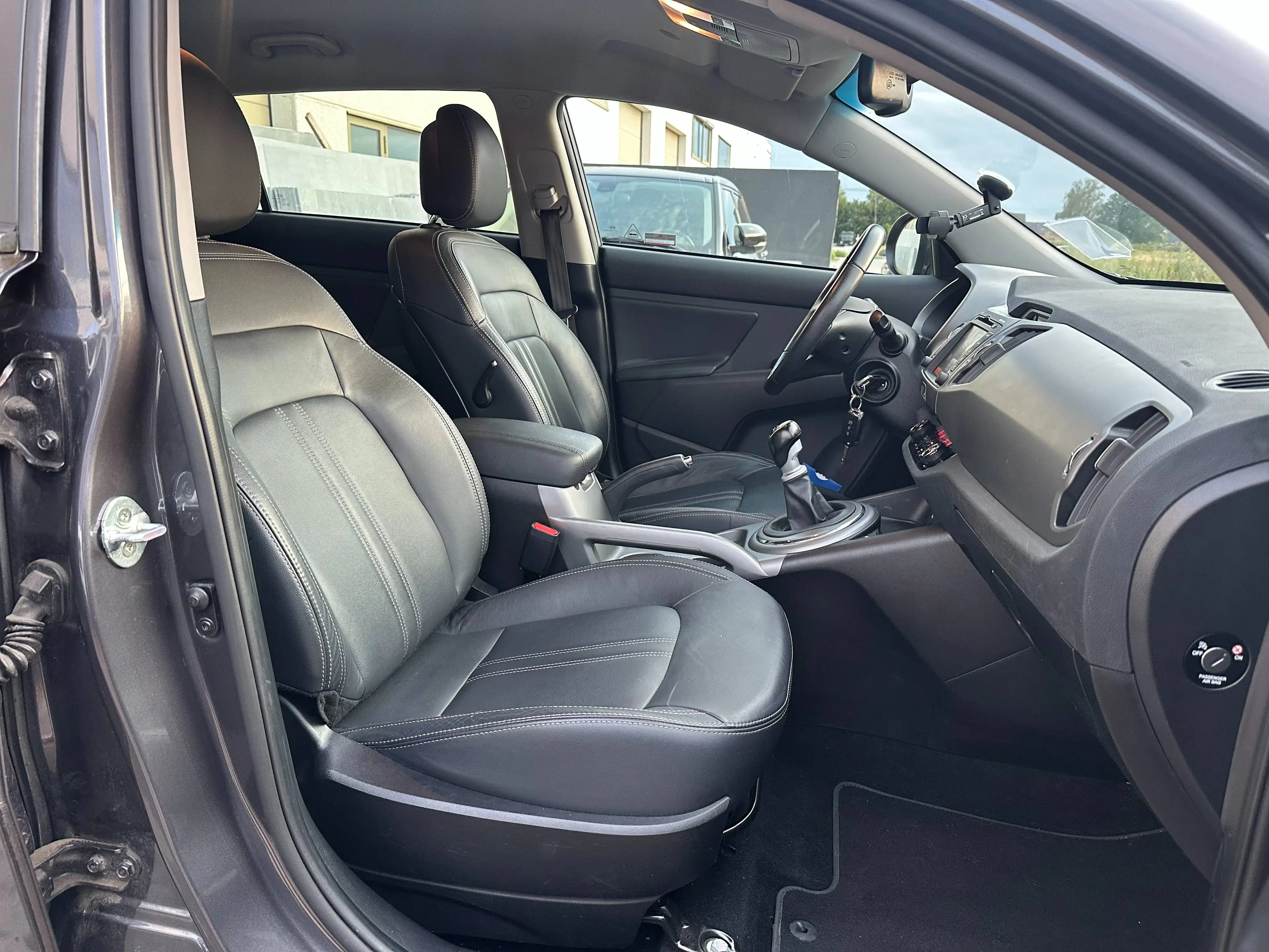 Kia Sportage Sportage 1.6i , Leder, Camera, Stoelverwarming, Full Option & 12M Garantie — photo 11