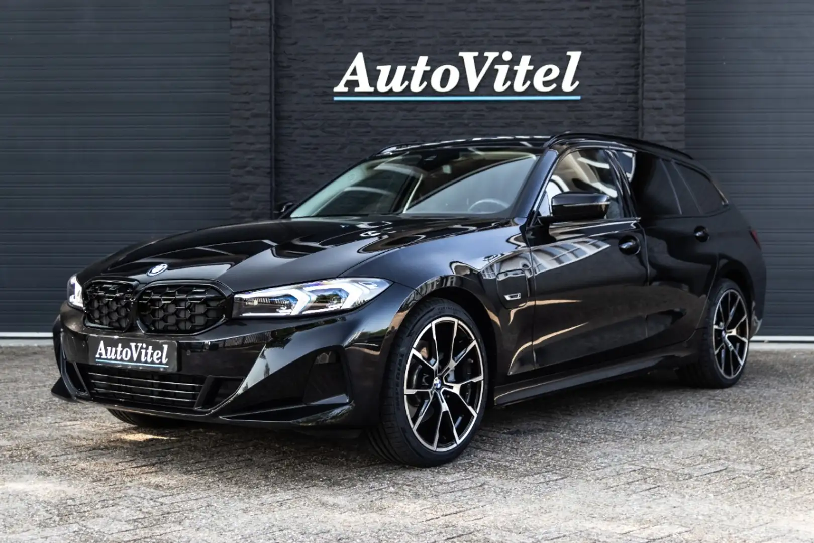 BMW 330 3-serie Touring 330e | Head-Up | Trekhaak | Sportl Schwarz - 1