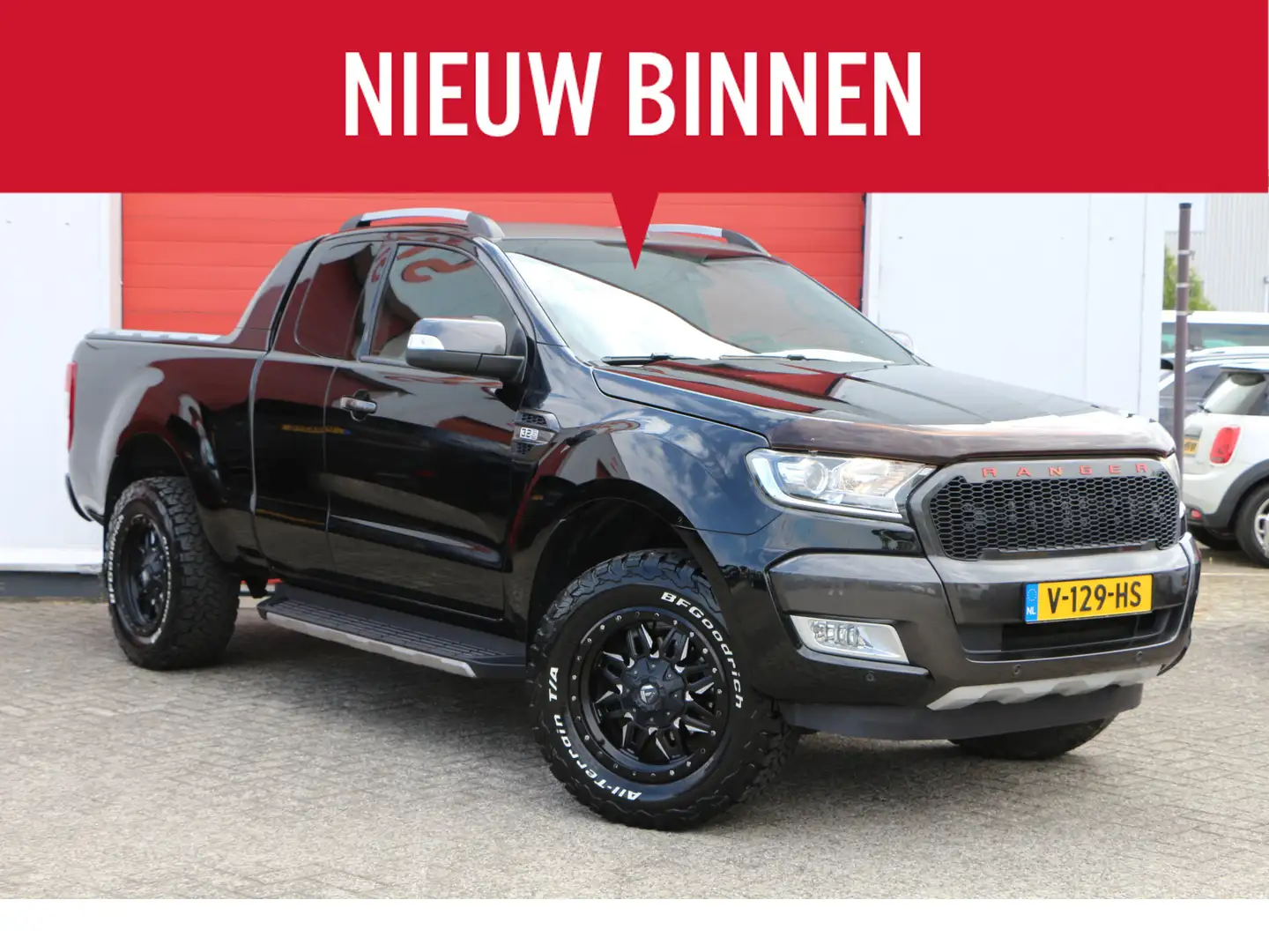 Ford Ranger 3.2 TDCi Wildtrak Supercab Zwart - 1