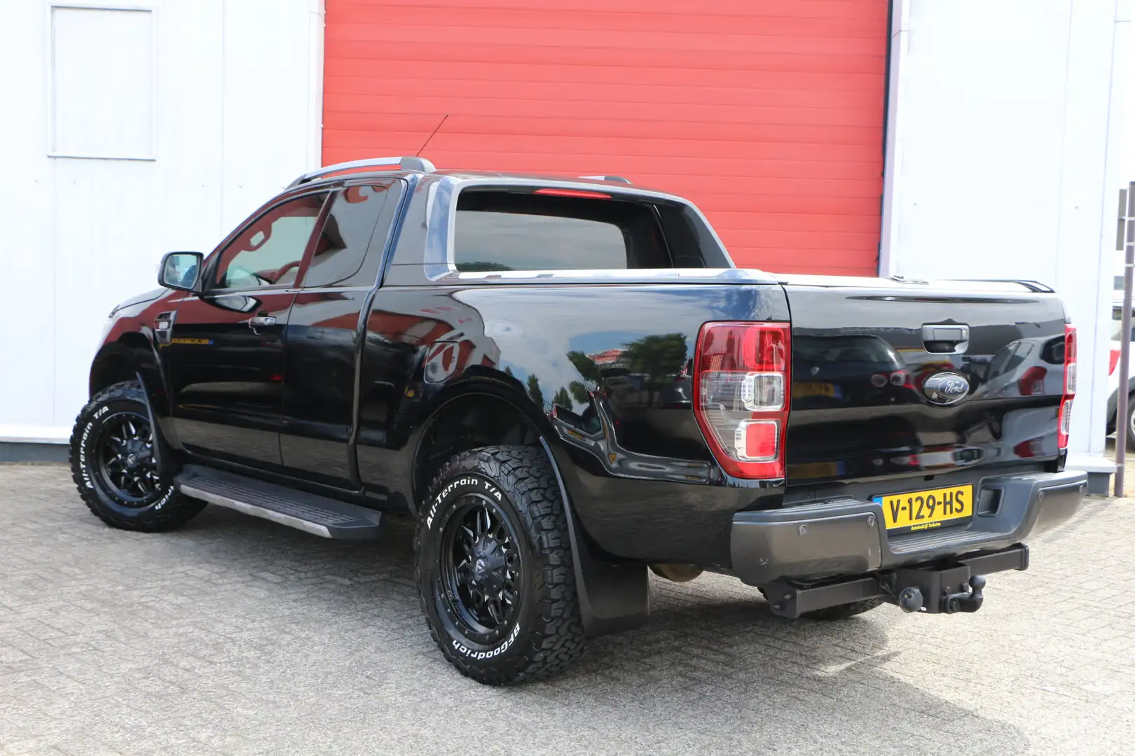 Ford Ranger 3.2 TDCi Wildtrak Supercab Zwart - 2