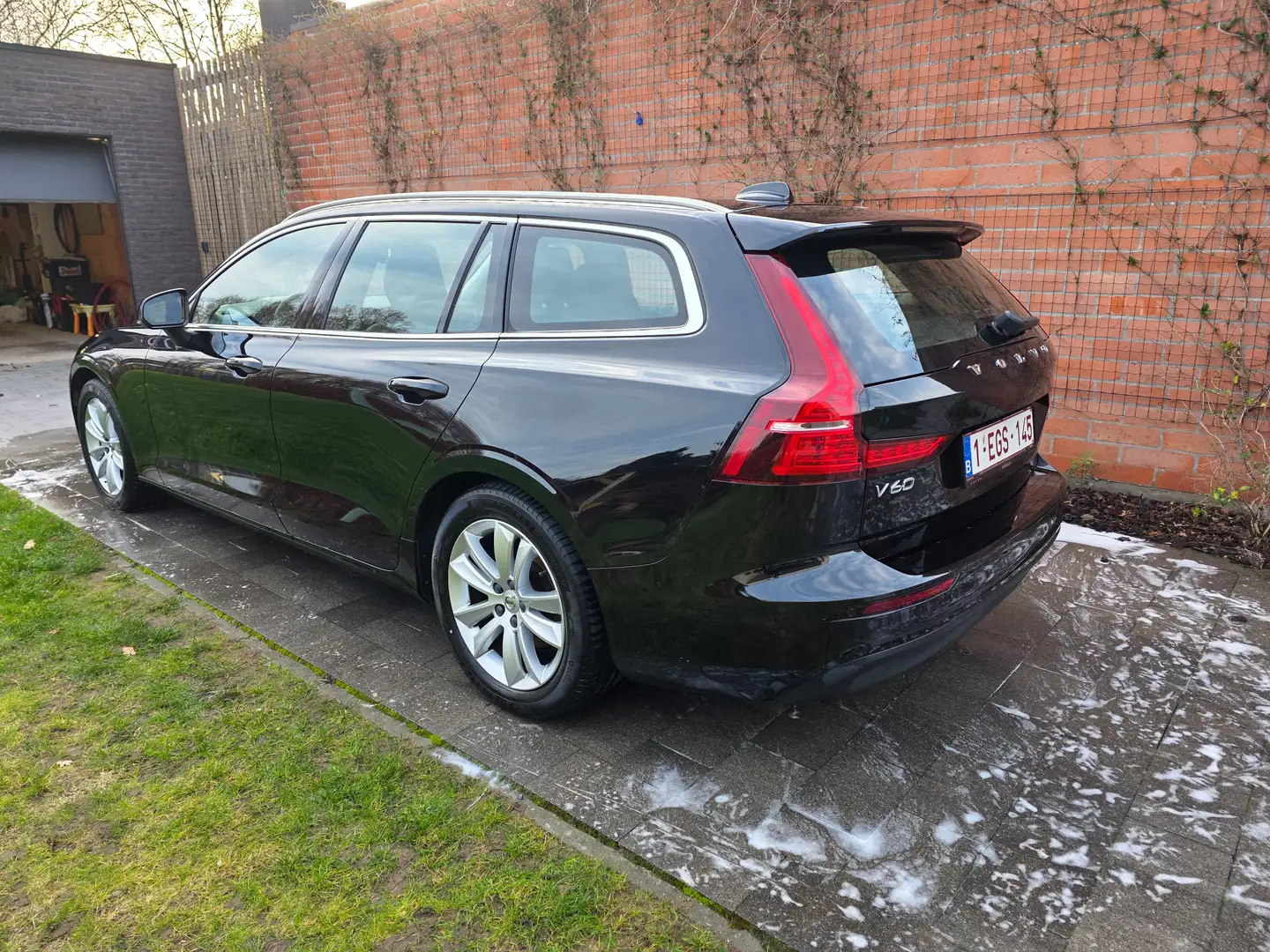 Volvo V60 V60 D3 Zwart - 1