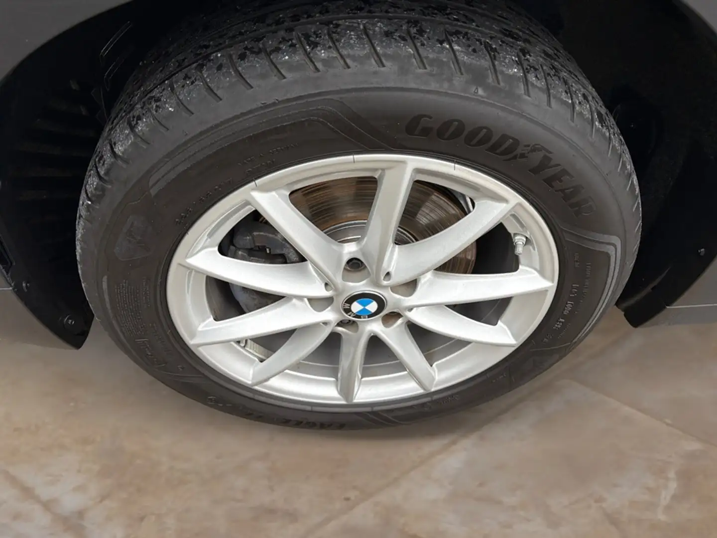 BMW X2 sDrive18i Advantage + 2Jahre-BPS.-GARANTIE Schwarz - 2