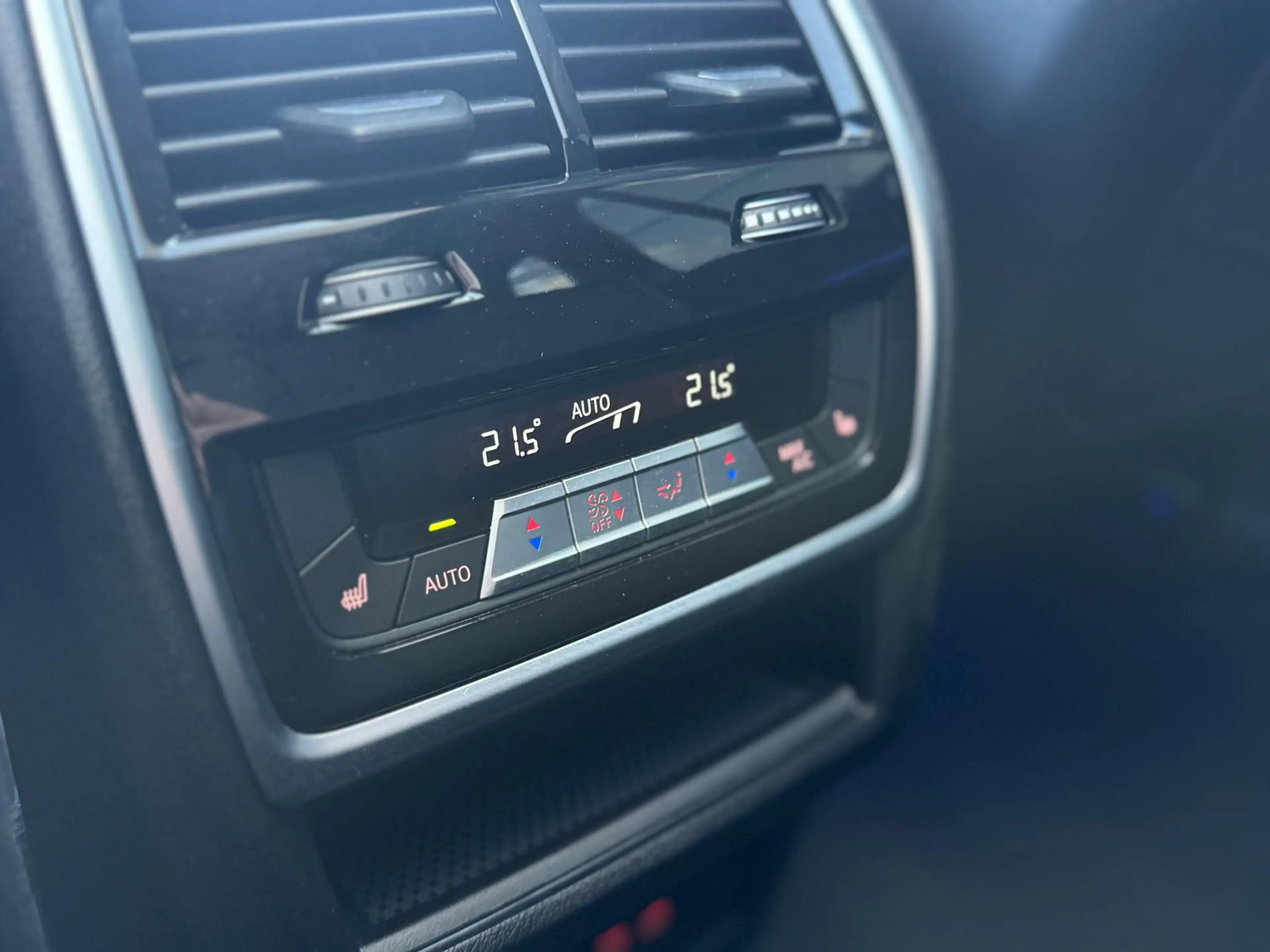 BMW X5 xDrive30 d M Sport PRO PaSky°ACC°Bel.Komsitze — photo 16