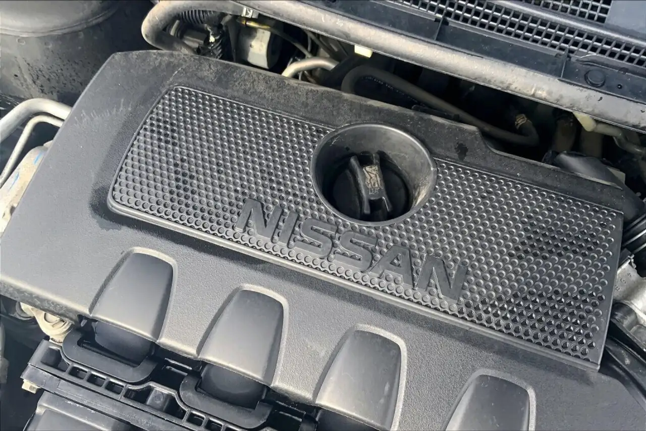 Nissan Sentra снимка Nissan Sentra