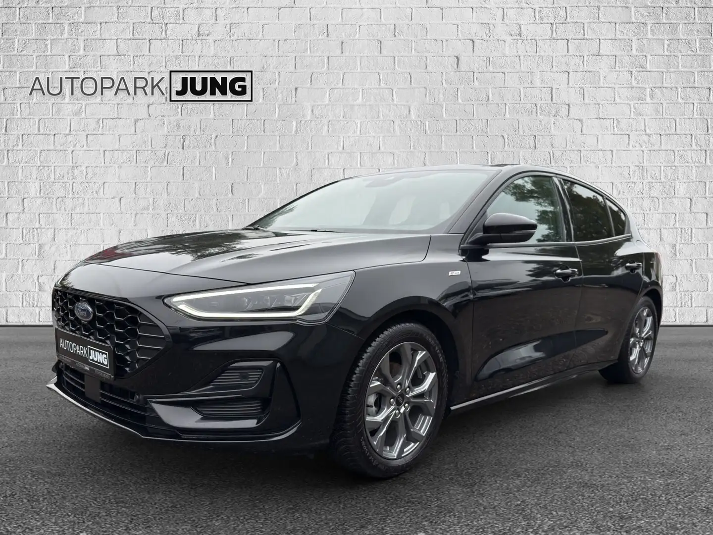 Ford Focus ST-Line X*Navi*Pano*RFK*Tempomat Schwarz - 1