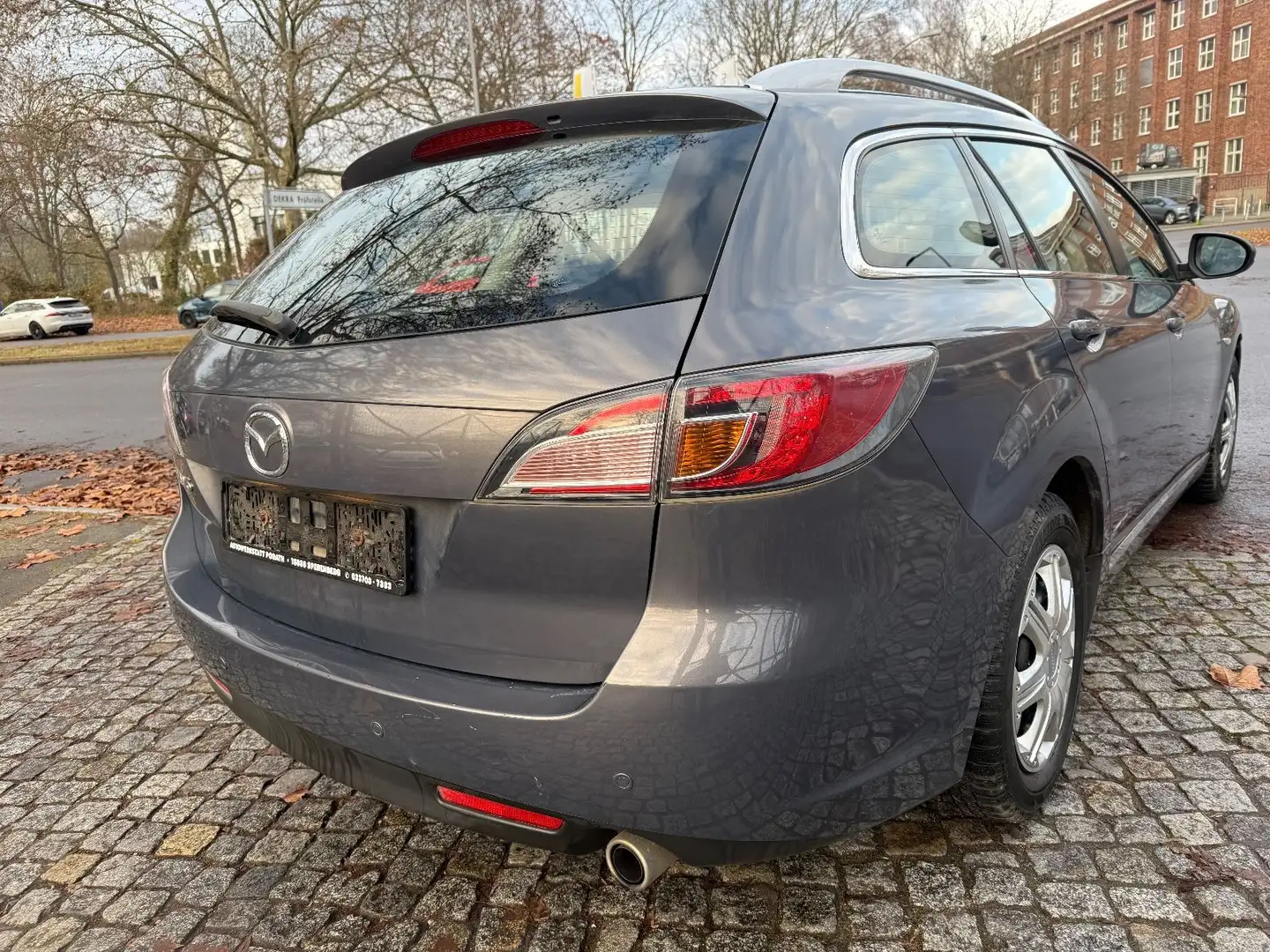 Mazda 6 Kombi 1.8 Comfort Grau - 2