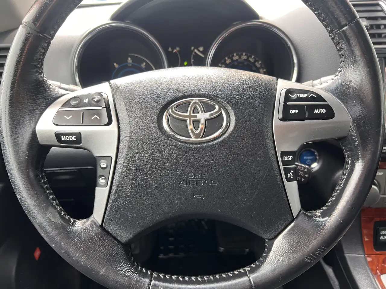 Toyota Highlander photo Toyota Highlander