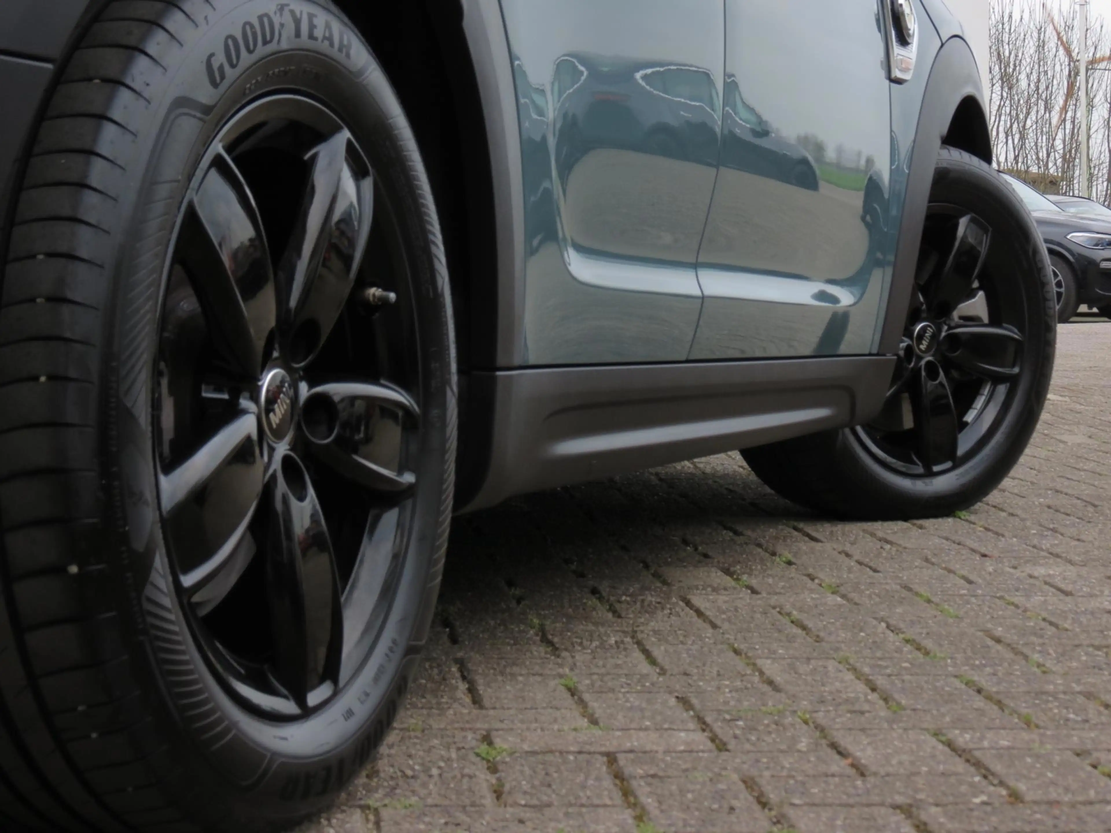 MINI Cooper SE Countryman Mini 2.0 ALL4 HUD|Camera|Car-Play|Navi|Cruise|Clim — photo 3