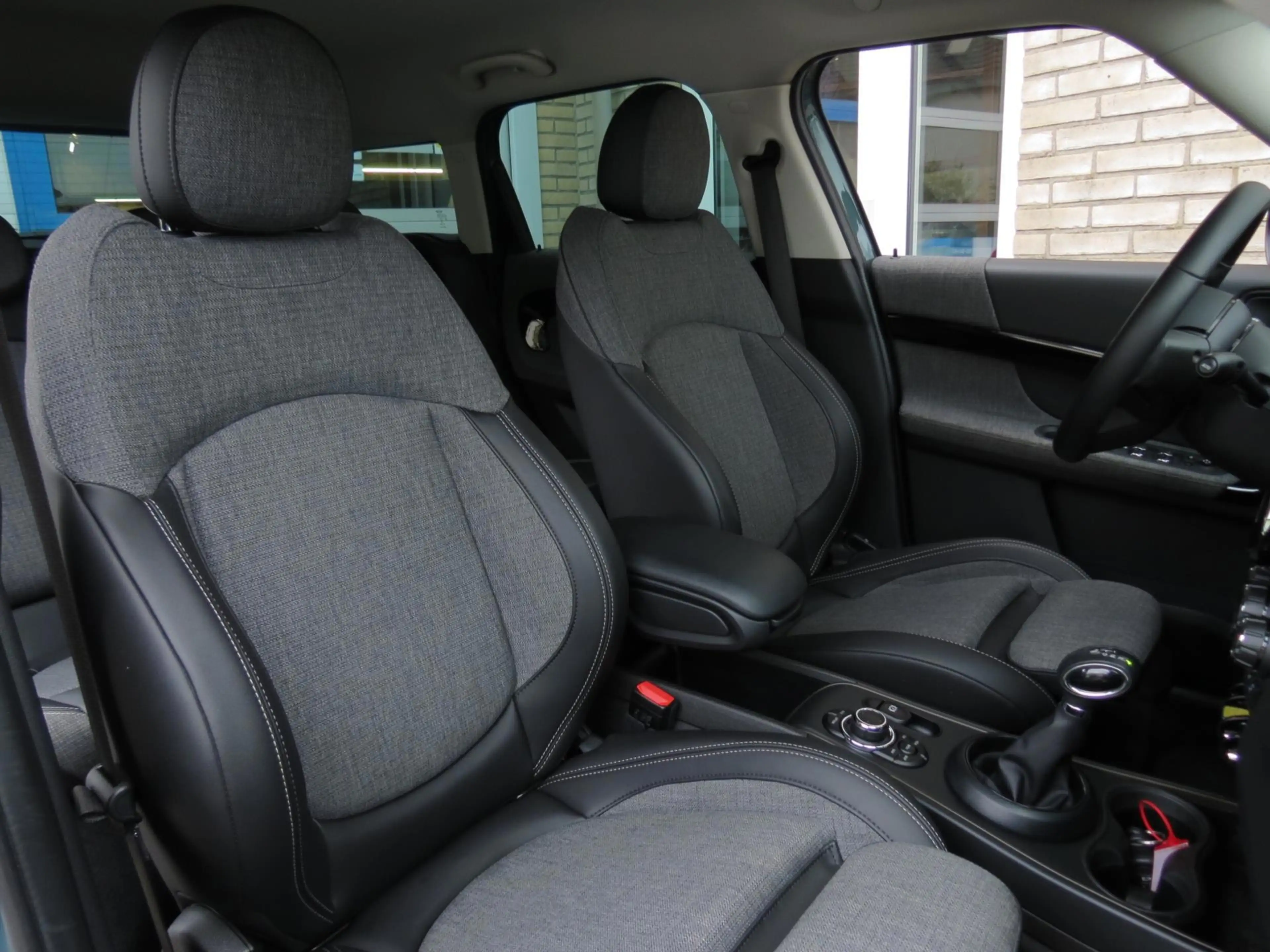 MINI Cooper SE Countryman Mini 2.0 ALL4 HUD|Camera|Car-Play|Navi|Cruise|Clim — photo 7