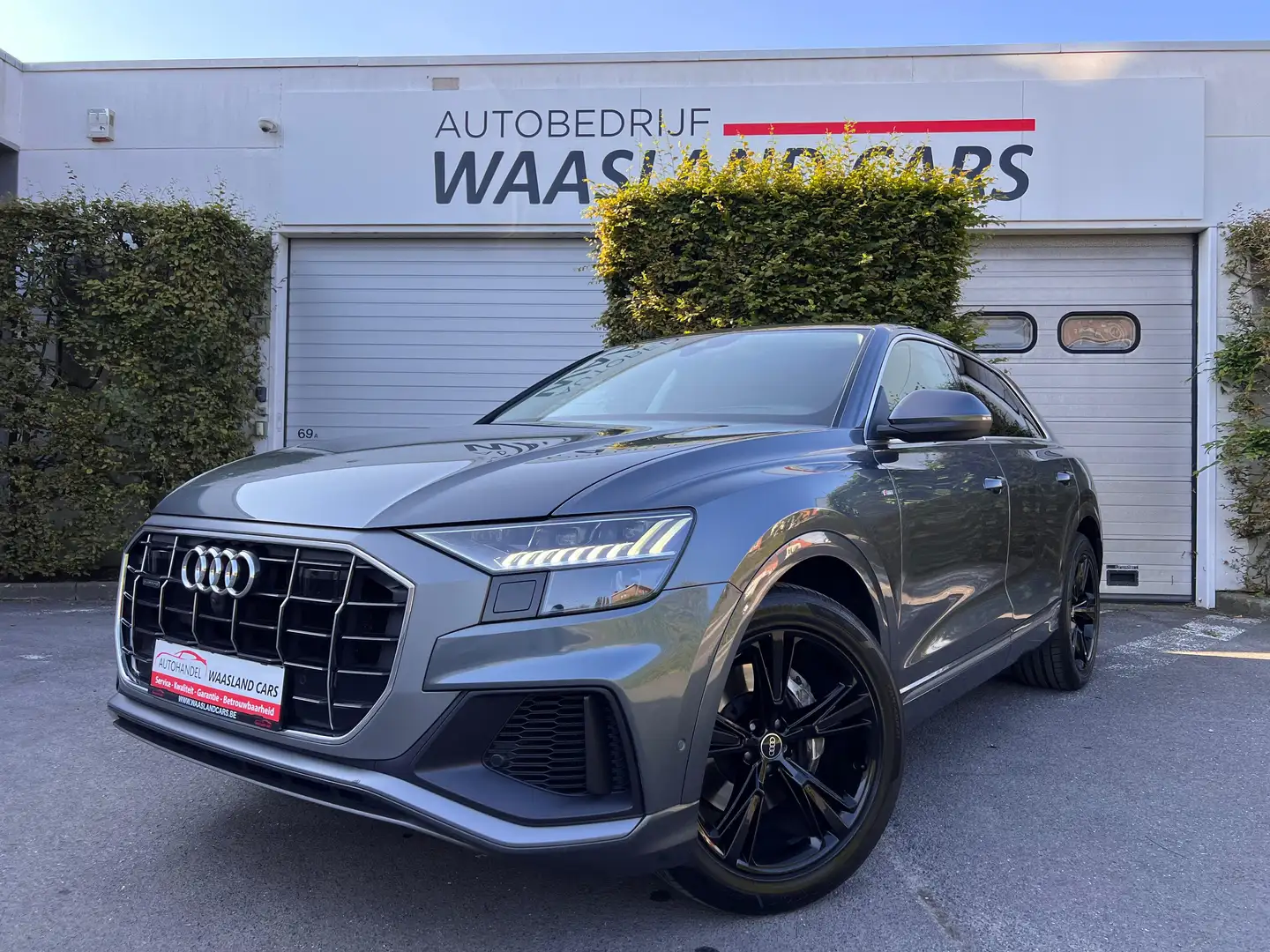 Audi Q8 50 TDi Quattro Tiptronic S Line | 2019 | 124.090 Grijs - 1
