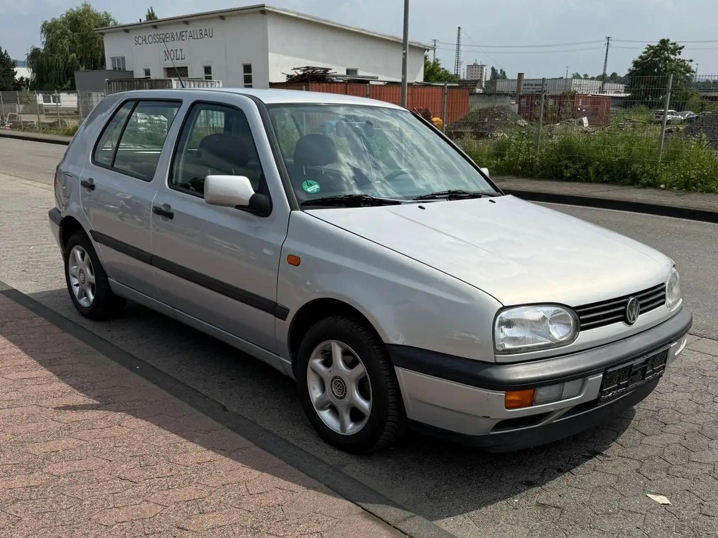 Volkswagen Golf Volkswagen Golf 3 Tüv neu 114000km Silver - 1