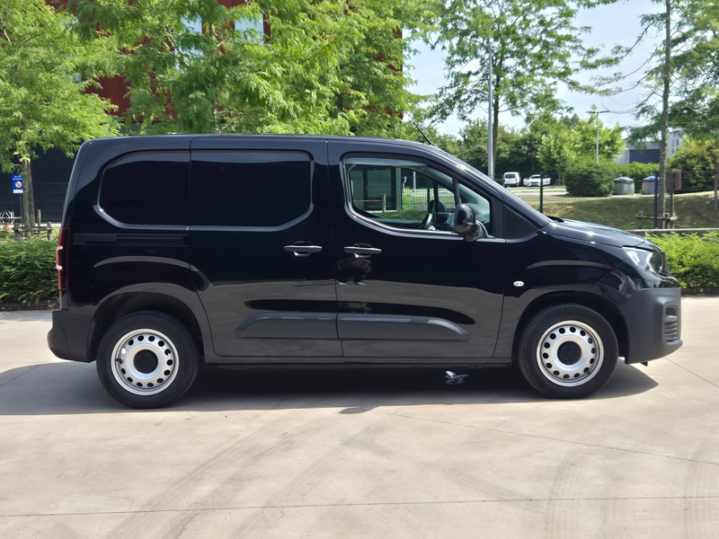 Peugeot Partner 1.5 BlueHDi 100 MAN6 3pl /Camera/Carplay/GPS (€13636+BTW/TVA) — photo 4