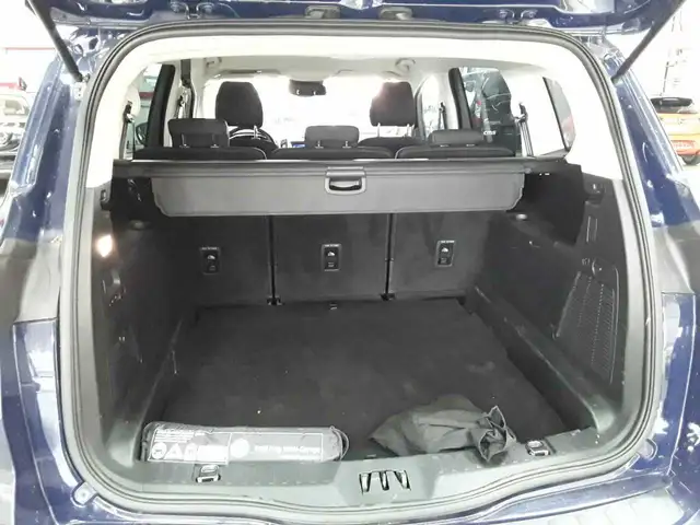 Ford S-Max view 15