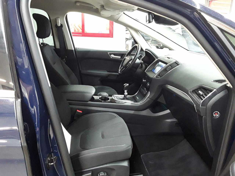 Ford S-Max S-Max 2.0 EcoBlue TITANIUM AHK — photo 8