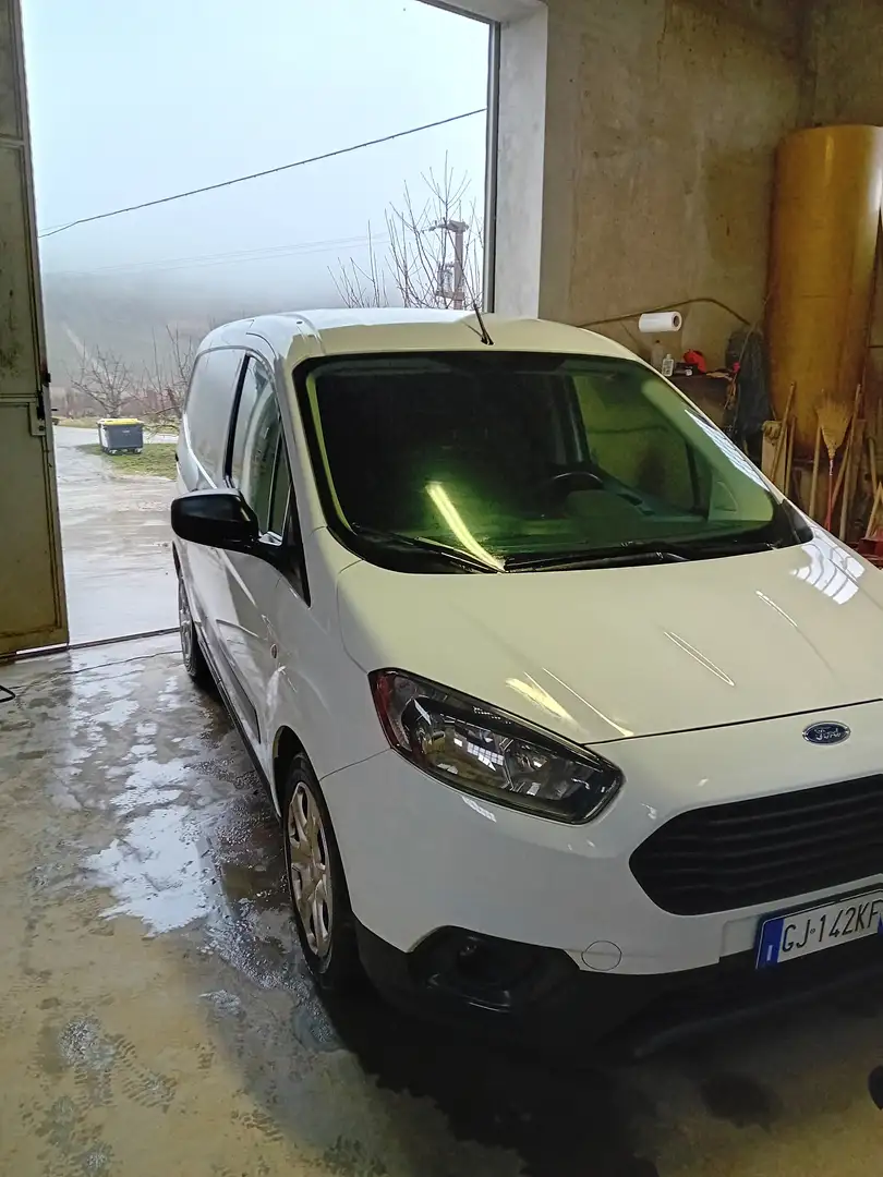 Ford Courier 1.0 ecoboost 100 cv Alb - 2