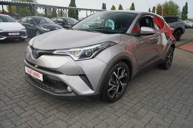 Toyota C-HR 1.8 Hybrid Team D LED Kamera Tempomat DAB