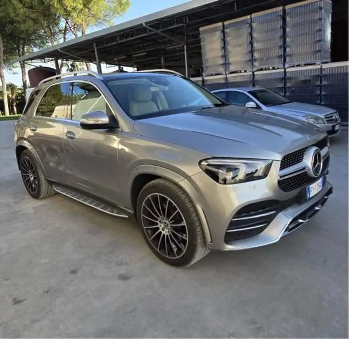 Mercedes-Benz GLE 300 d Premium Plus full full tetto 4matic Grigio - 2
