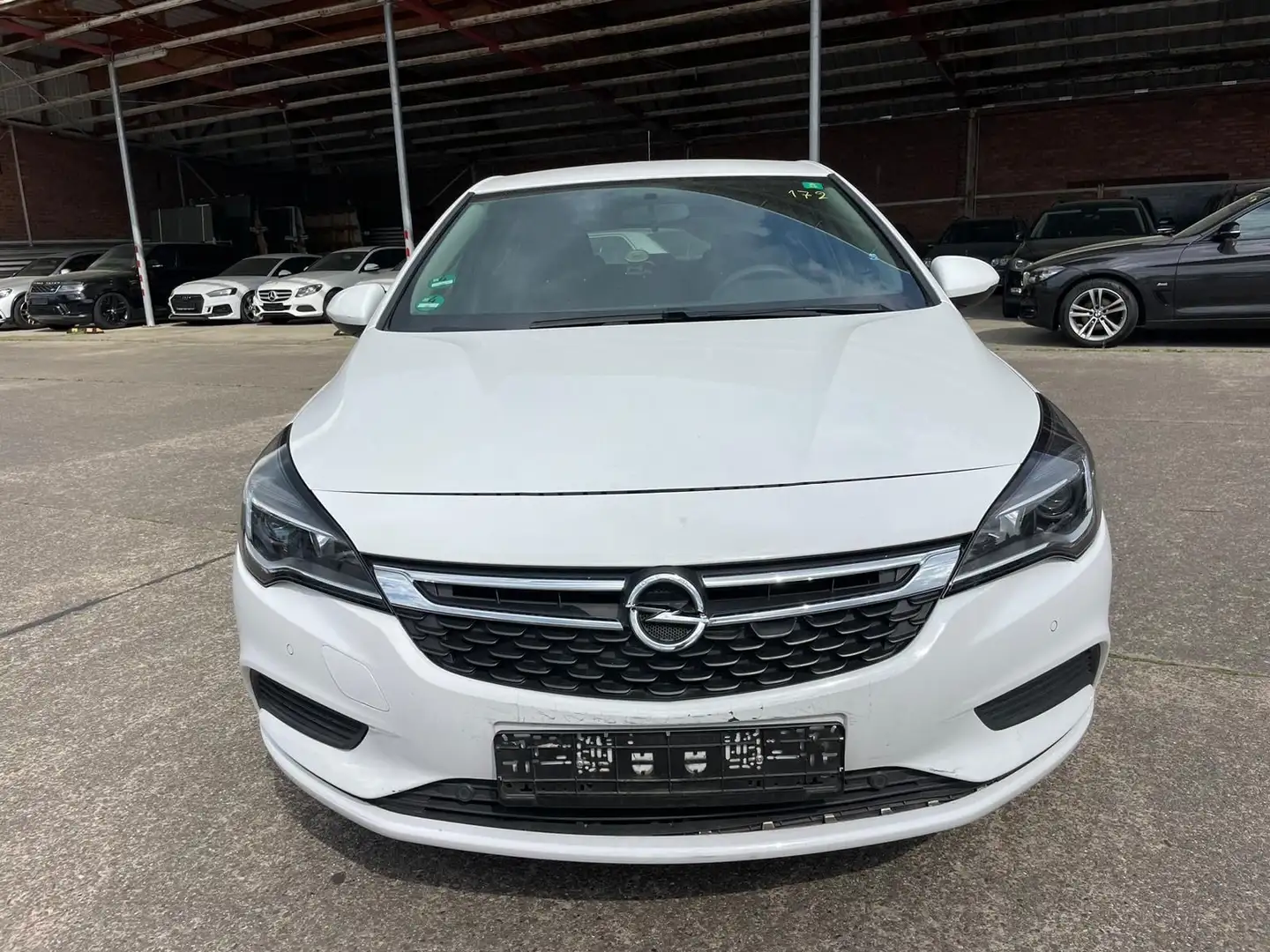 Opel Astra K Lim. 5-trg. Edition / Fahrbereit!/1.HAND Weiß - 2