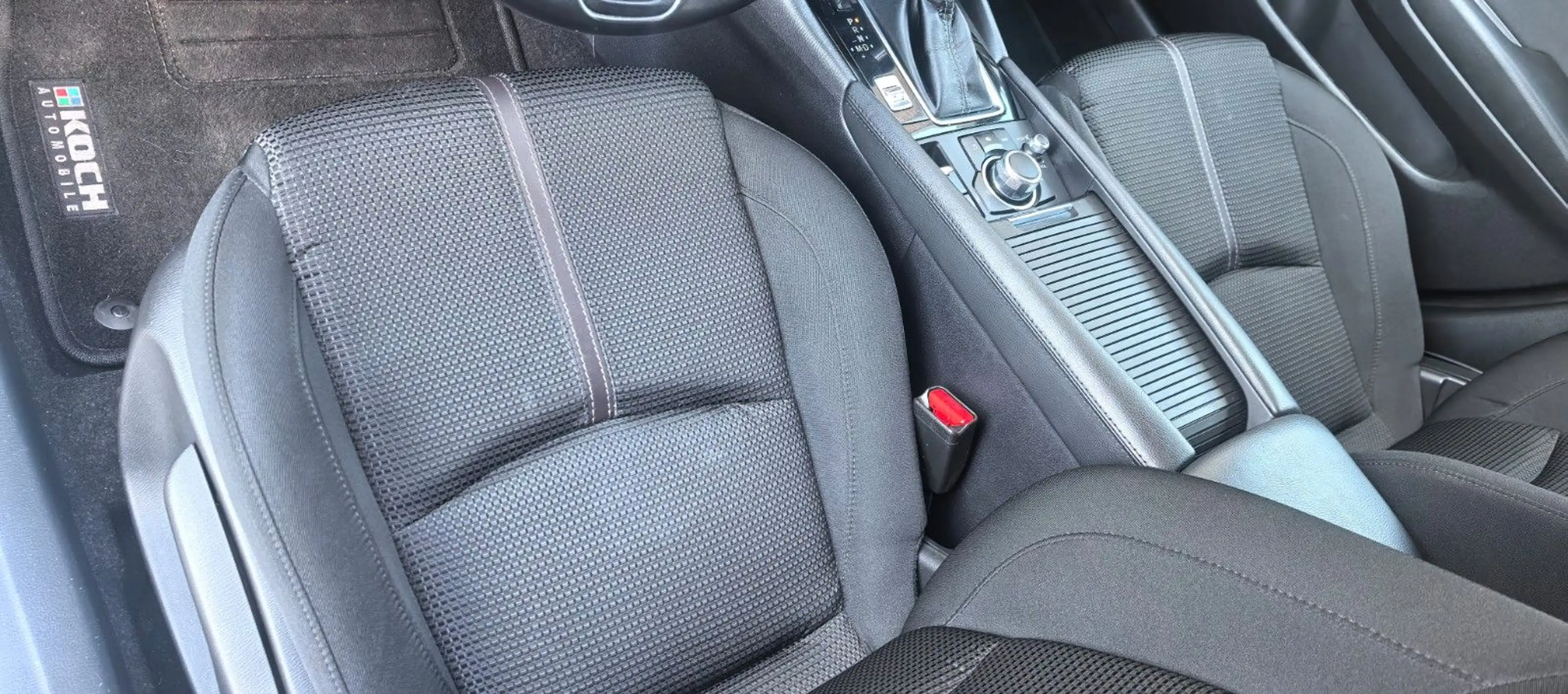 Mazda 3 Lim. Exclusive-Line Navi/LED/Head Up — photo 26