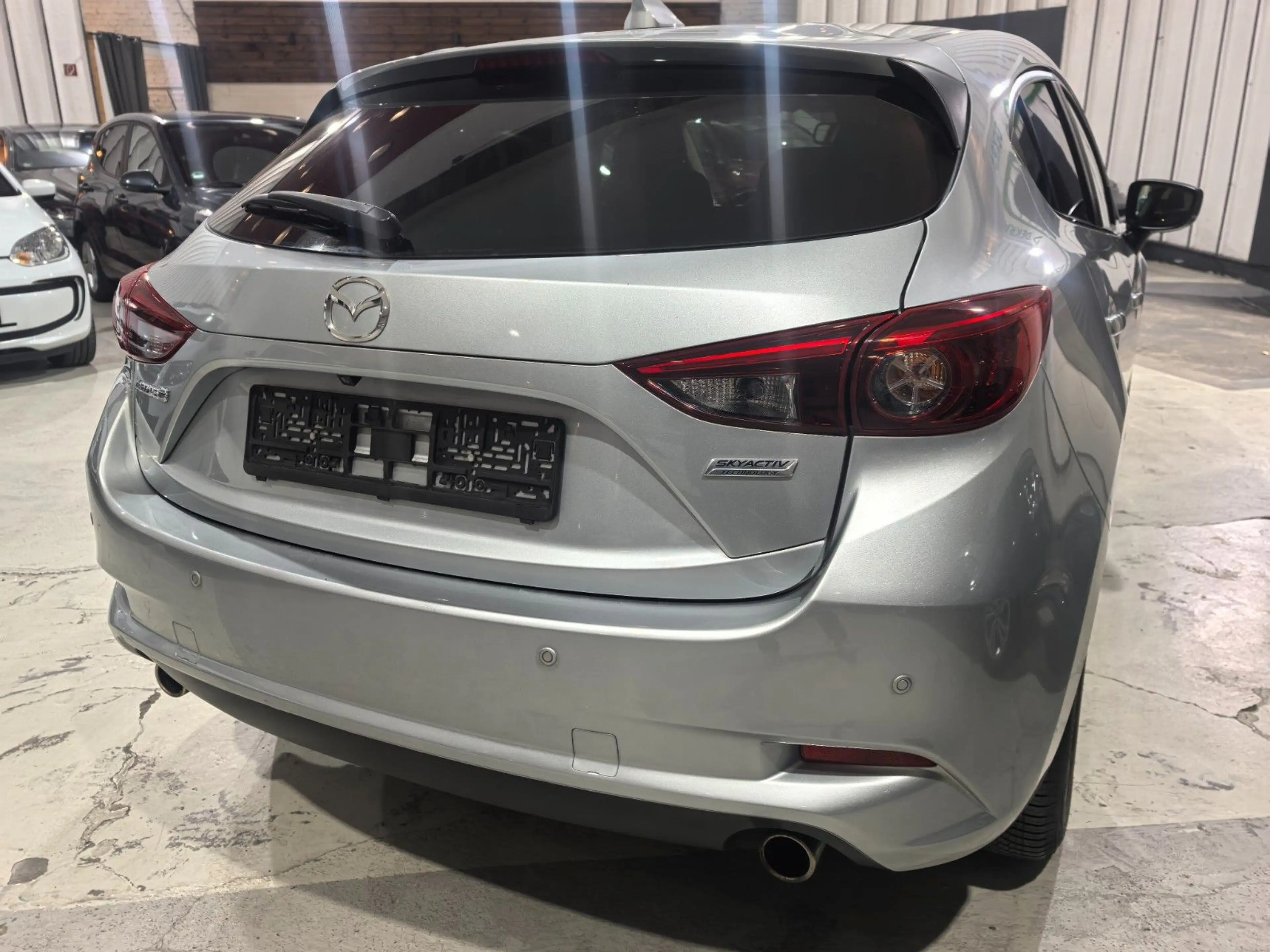 Mazda 3 Lim. Exclusive-Line Navi/LED/Head Up — photo 2