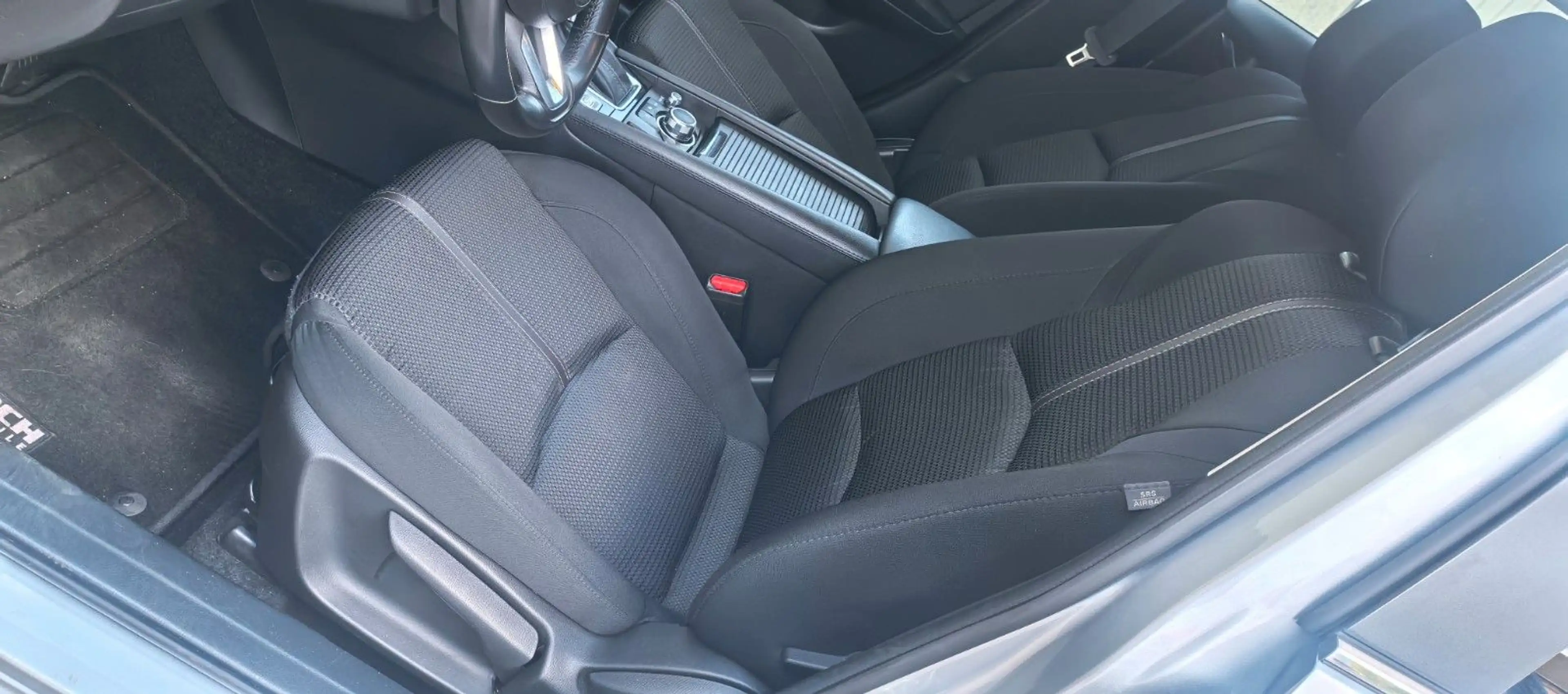 Mazda 3 Lim. Exclusive-Line Navi/LED/Head Up — photo 28