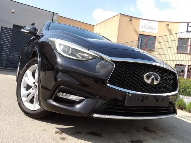 Infiniti Q30 Q30 1.5d Premium